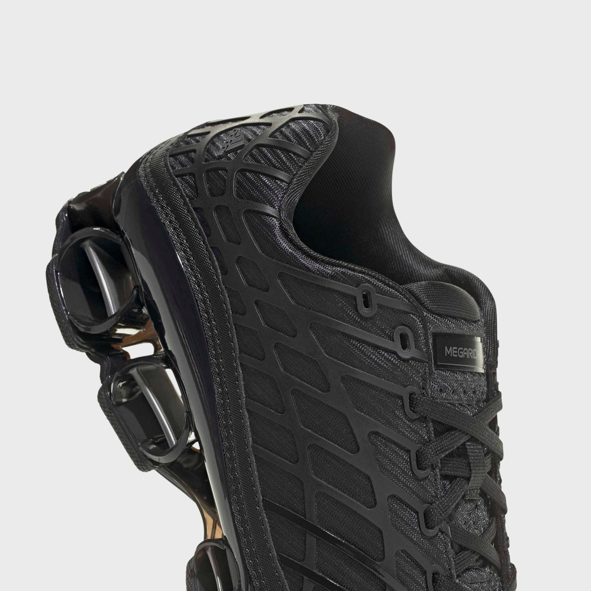 adidas Megaride F50 - Core Black / Iron Metallic