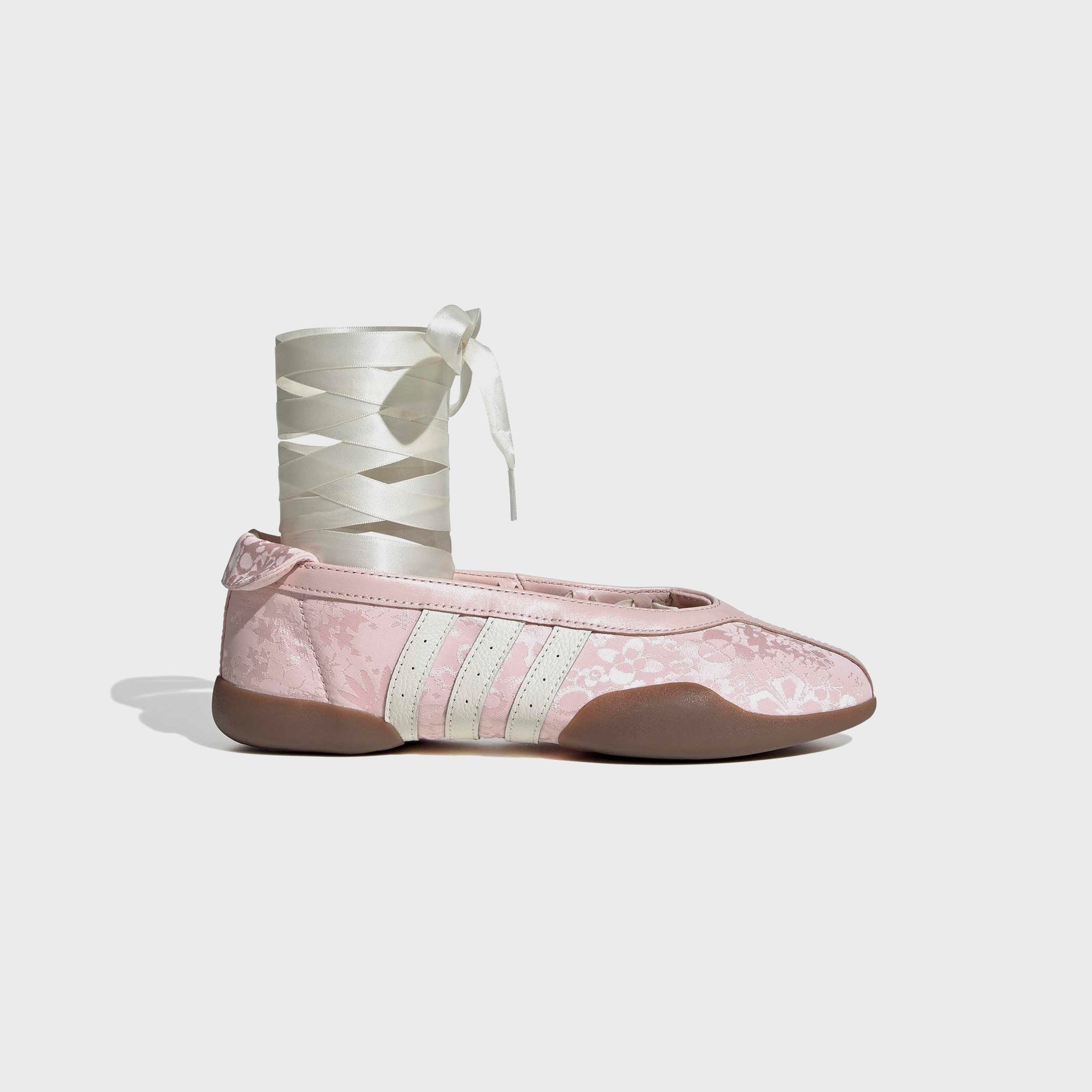 adidas x Liberty London WMNS Taekwondo Mei Ballet - Sand Pink / Off White / Gum