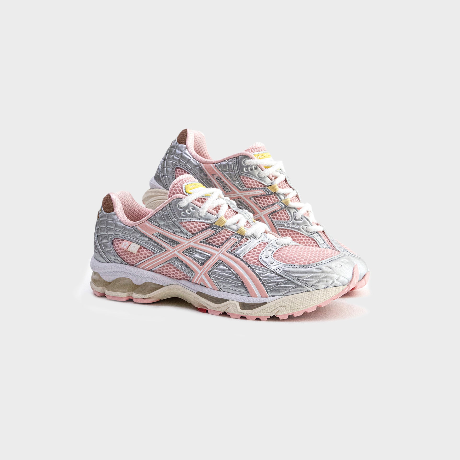 ASICS x VANDYTHEPINK Gel-Nimbus 10.1 - Strawberry Cream / Strawberry Cream