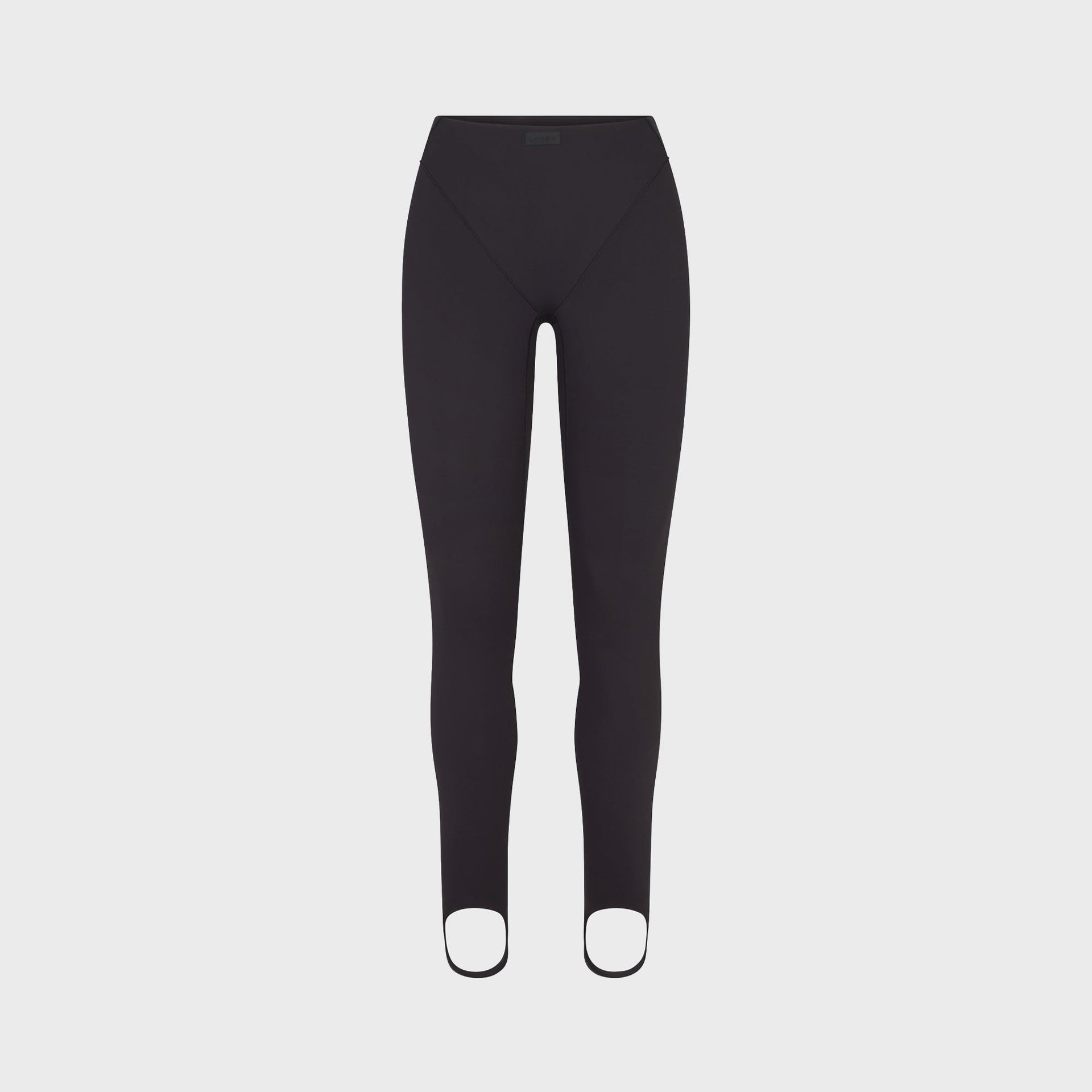 NikeSKIMS Matte V-Panel Sitrrup Leggings - Obsidian