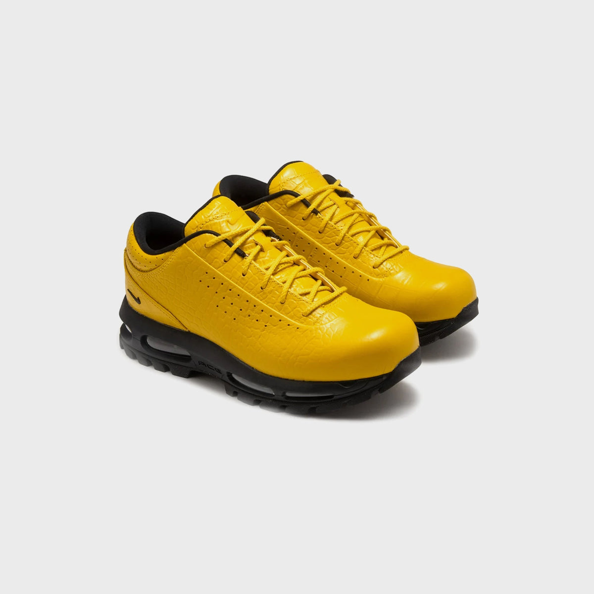 Nike Air Max Goadome Low - Vivid Sulfur / Black