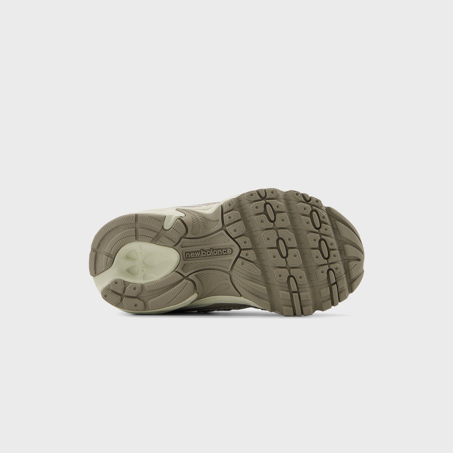 New Balance TD 740 - Arid Stone