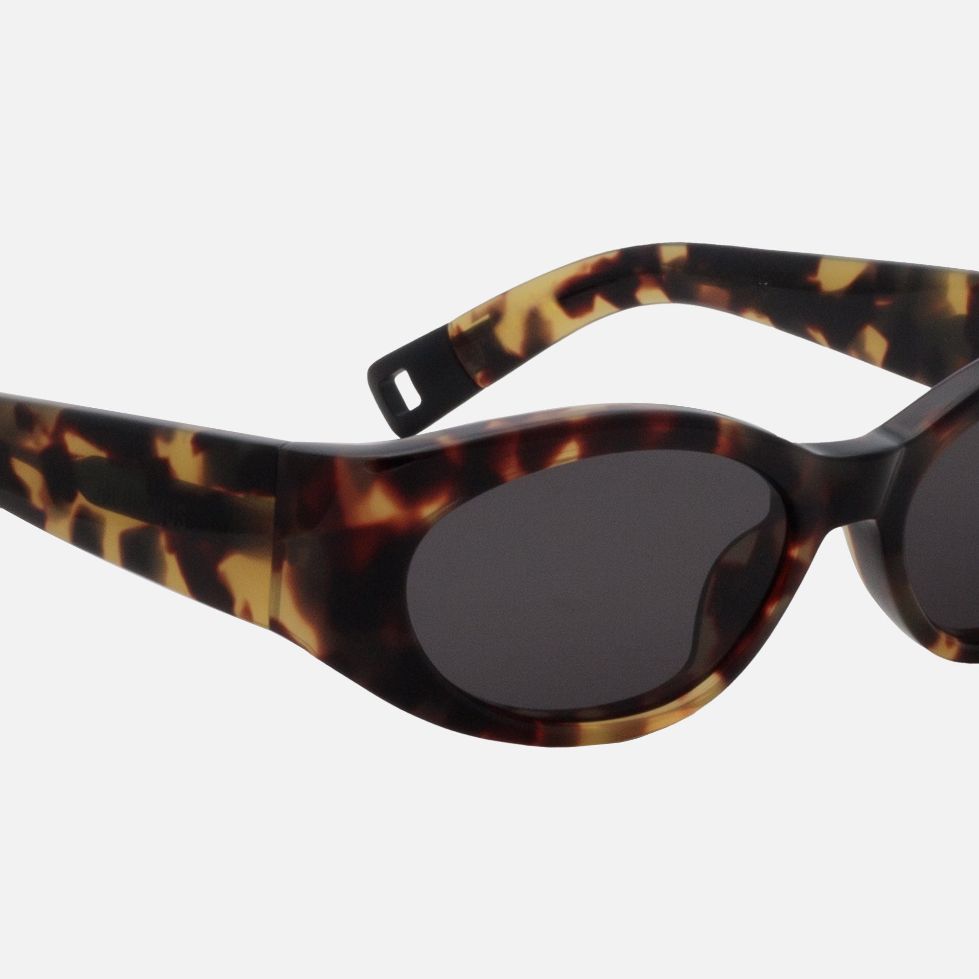 Jacquemus Ovalo Sunglasses - T-Shell Grey – Kith