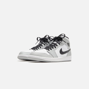 Nike Air Jordan 1 Mid - Light Smoke Grey / Black