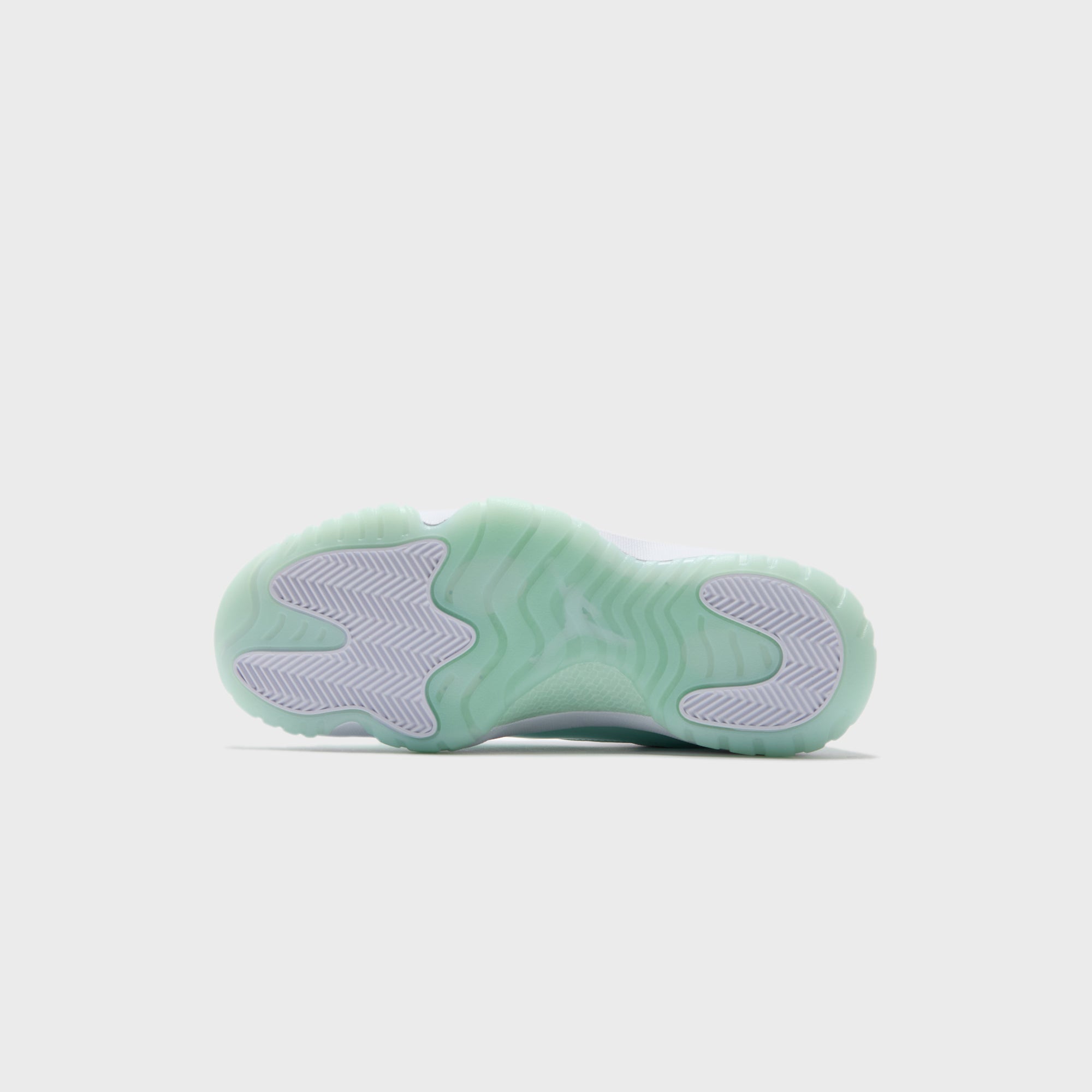 AIR JORDAN 11 RETRO LOWジョーダンUS10.528.5cm AIR JORDAN 11 RETRO LOW - スニーカーショップSKIT