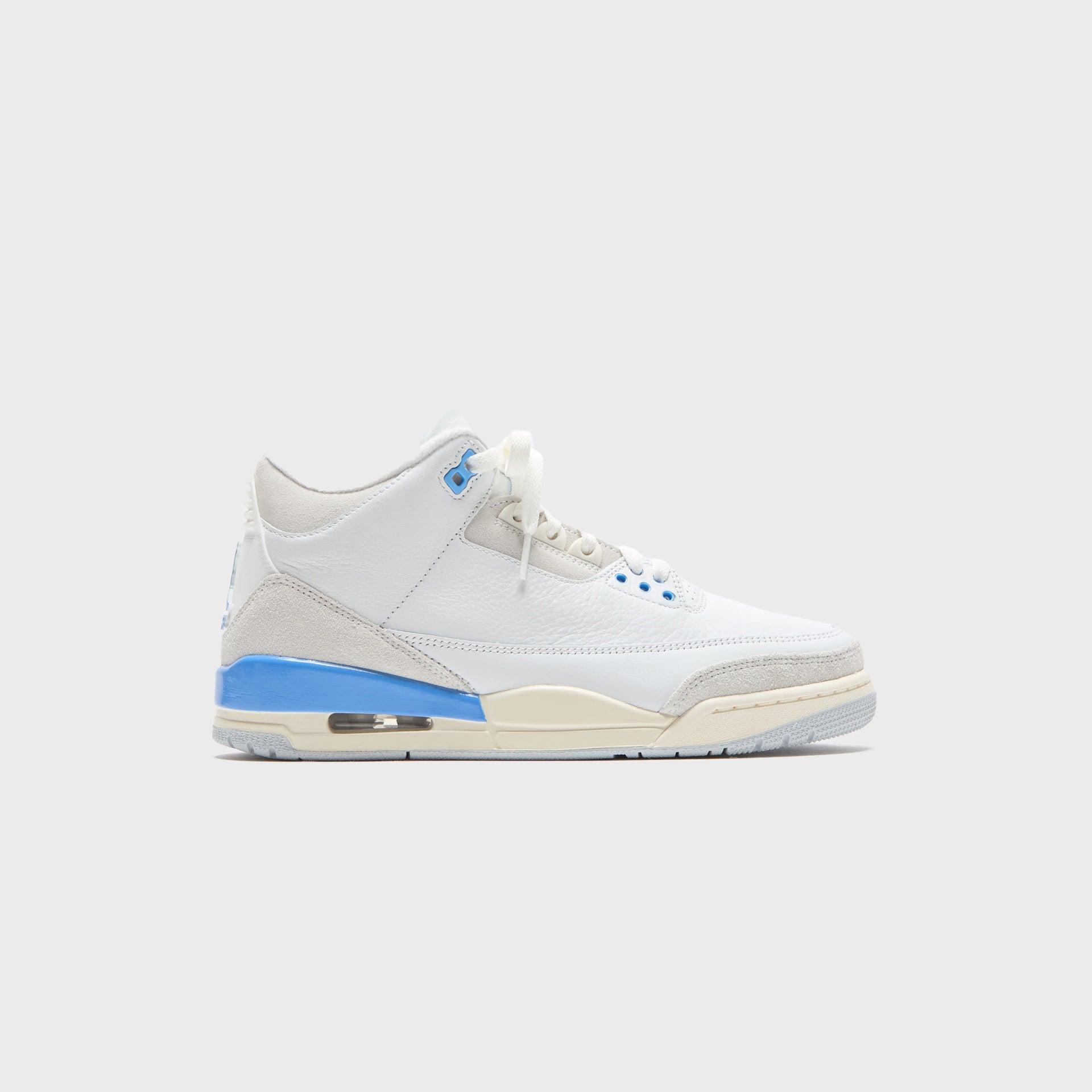 Jordan Air Jordan 3 Retro - Summit White / Hydrogen Blue / Legend Blue