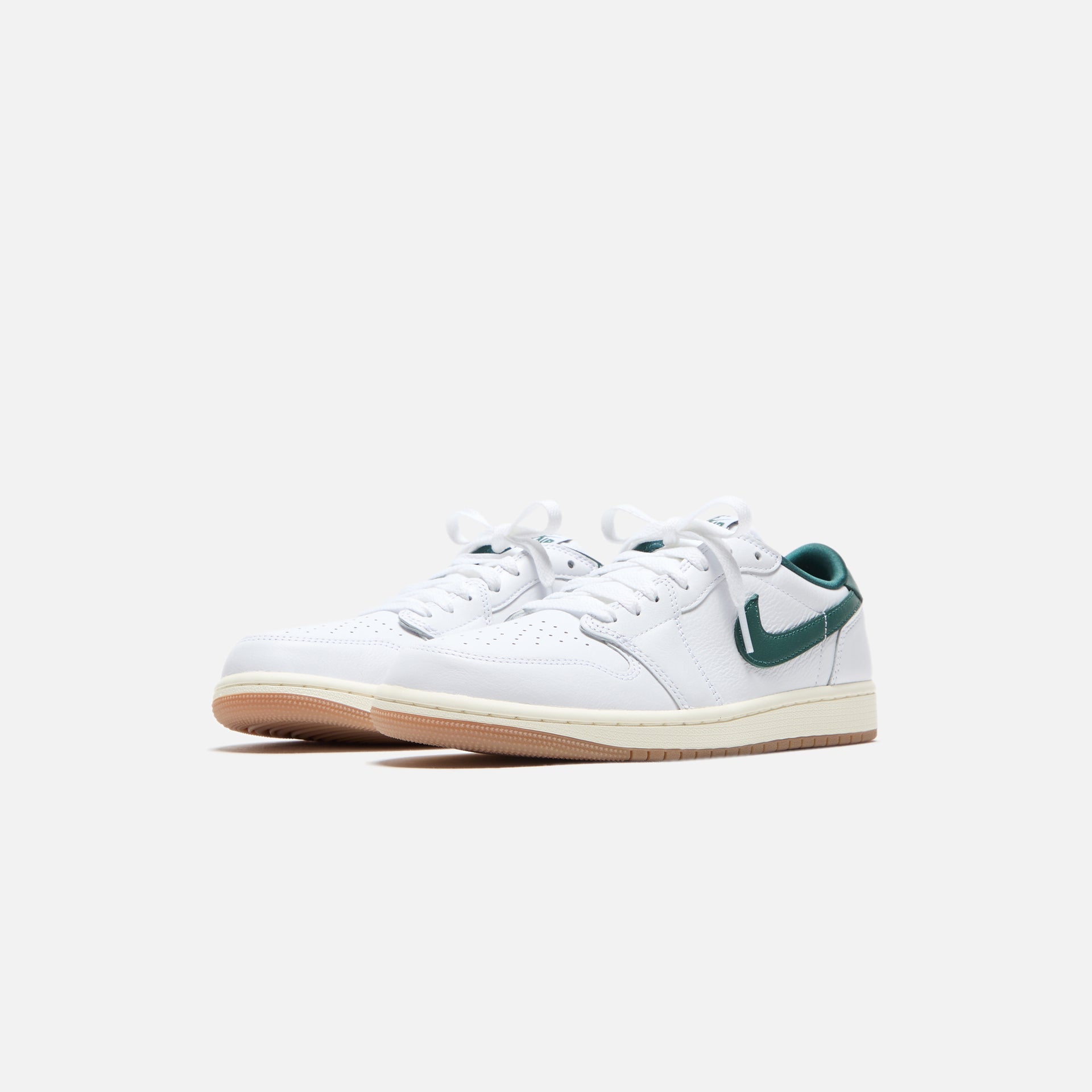 Jordan WMNS Air Jordan 1 Low OG - White / Oxidized Green / Sail