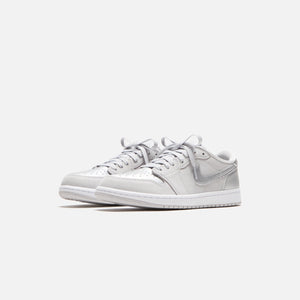 Nike deer Air Jordan 1 Low OG - Neutral Grey / Metallic Silver / White