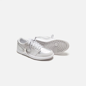 Nike Air Jordan 1 Low OG - Neutral Grey / Metallic Silver / White