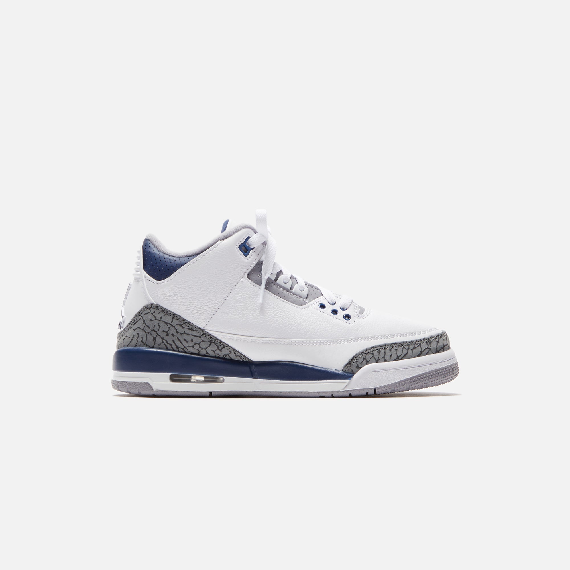 Nike GS Air Jordan 3 Retro - White / Midnight Navy / Cement Grey