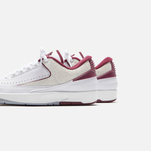 Nike Air Jordan 2 Retro Low -White / Cherrywood – Kith