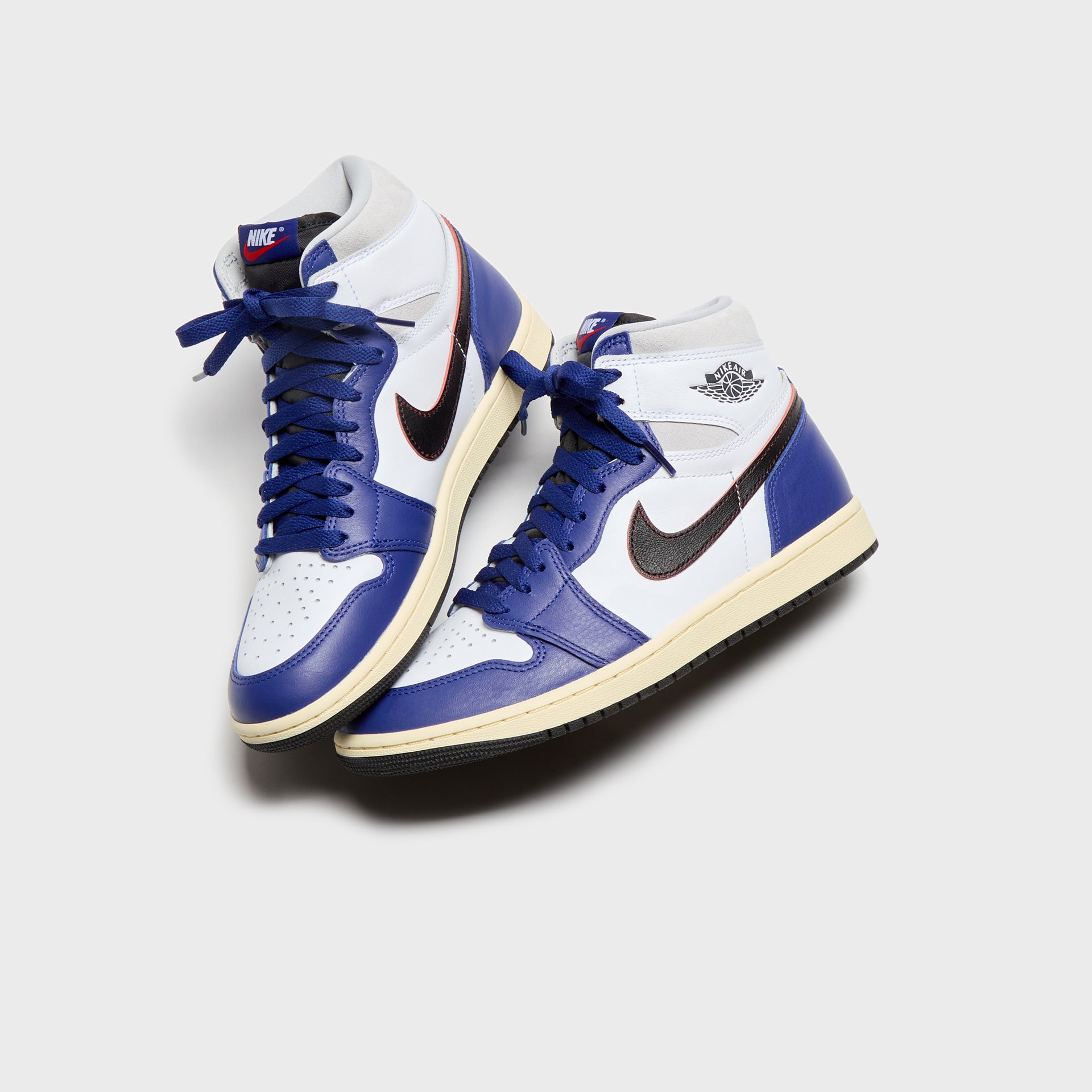 Jordan Air Jordan Retro High OG White Black Neutral Grey Deep Royal Blue Muslin