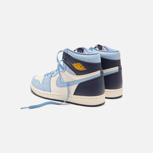 Jordan WMNS Air Jordan 1 High OG - University Blue / Midnight Navy / Sail