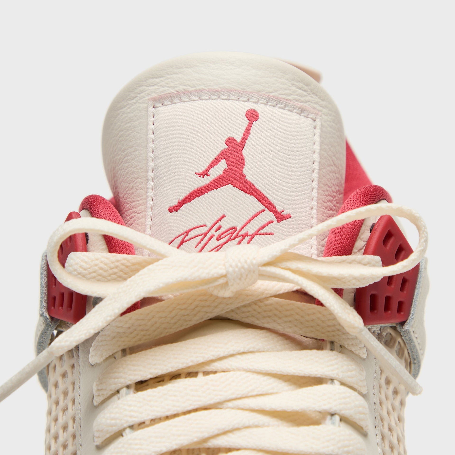 Jordan WMNS Air Jordan 4 Retro - Pale Ivory / Tough Red