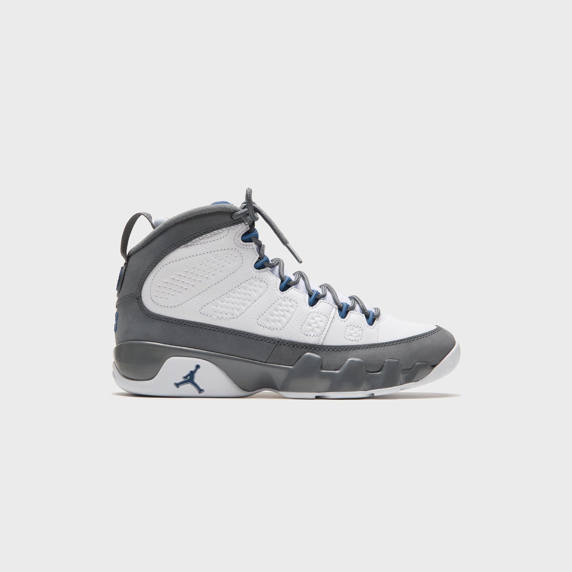 Jordan Air Jordan 9 Retro - White / Flint Grey / French Blue