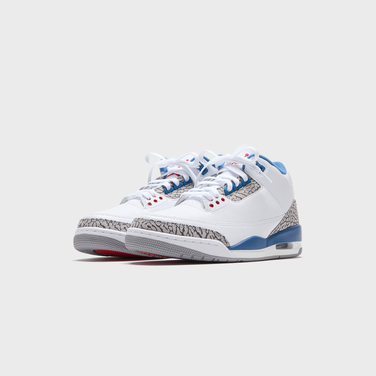 Jordan Air Jordan 3 Retro - White / True Blue / Cement Grey / Fire Red