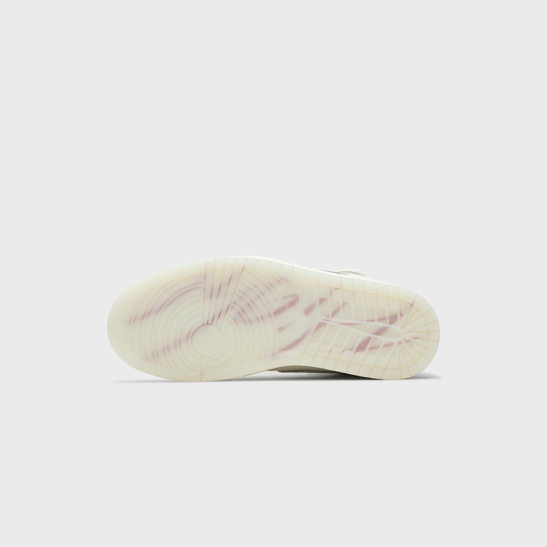 Jordan Air Jordan 1 Retro High OG - Sail / University Red / Pale Ivory / Coconut Milk / Phantom