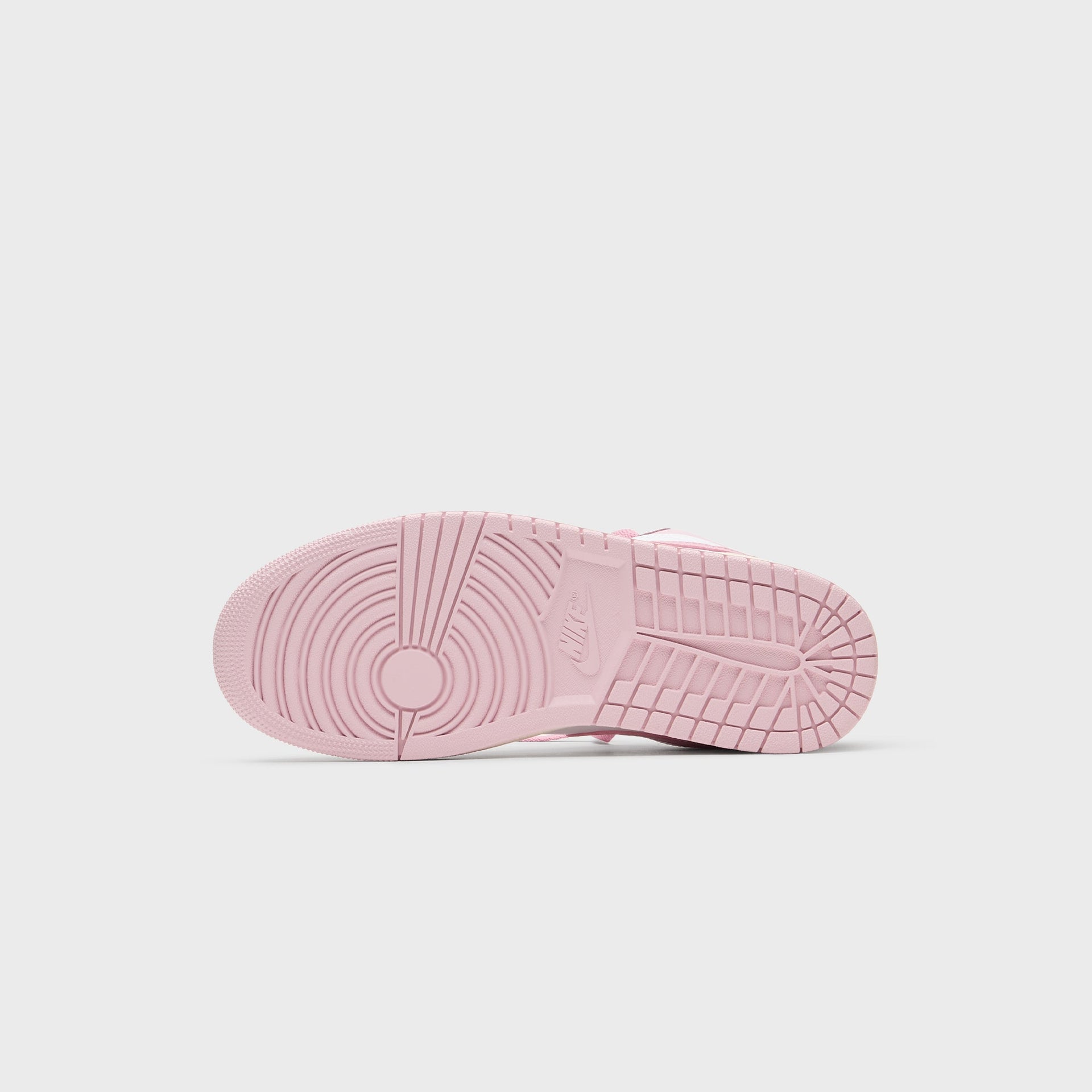 Jordan WMNS Air Jordan 1 Low SE - Anthracite / Sail / Coconut Milk / Iced Carmine