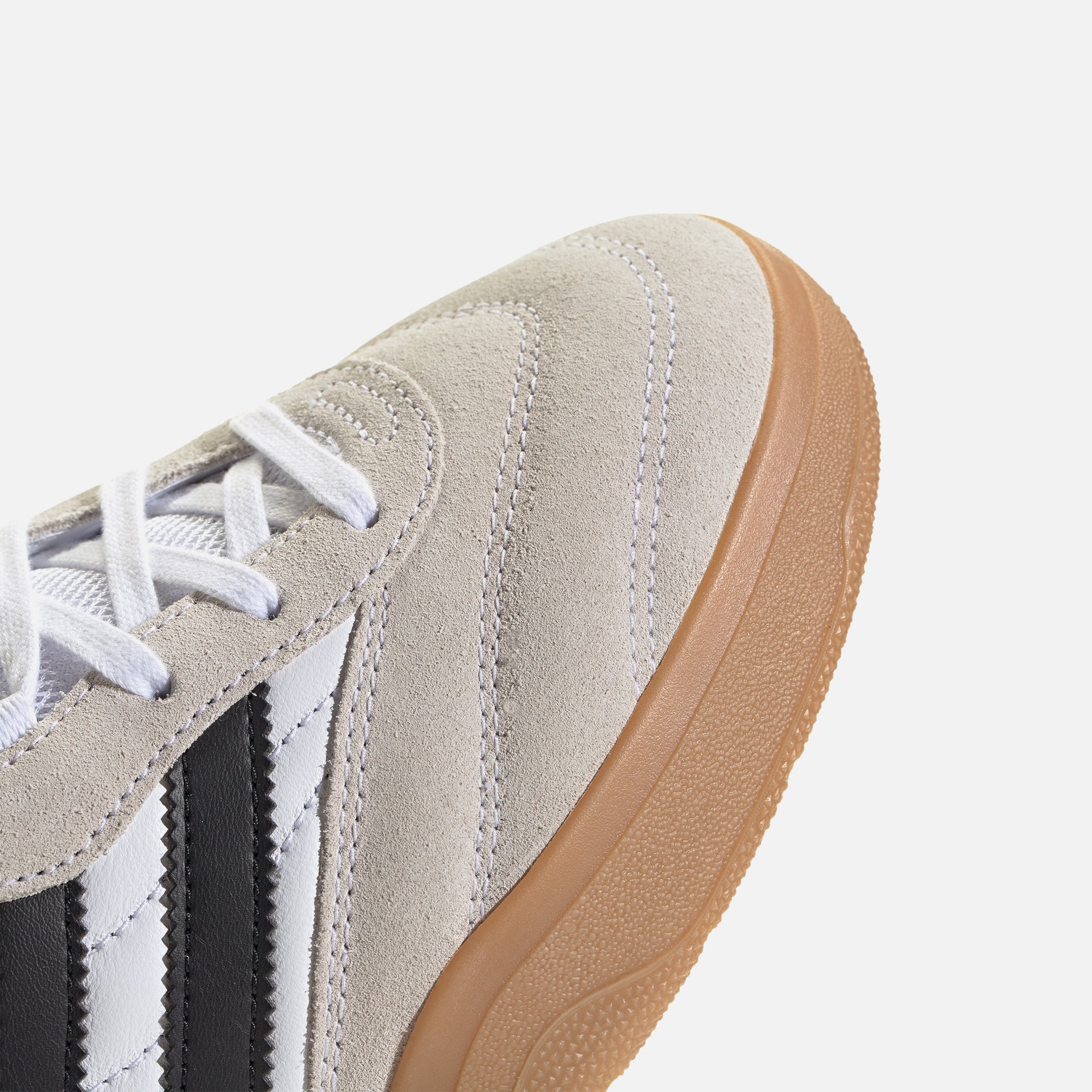 adidas Predator Mundial Fc - White / Core Black / Gum