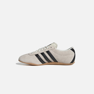 adidas jobs WMNS Tokyo - Off White / Core Black / Gold Metallic