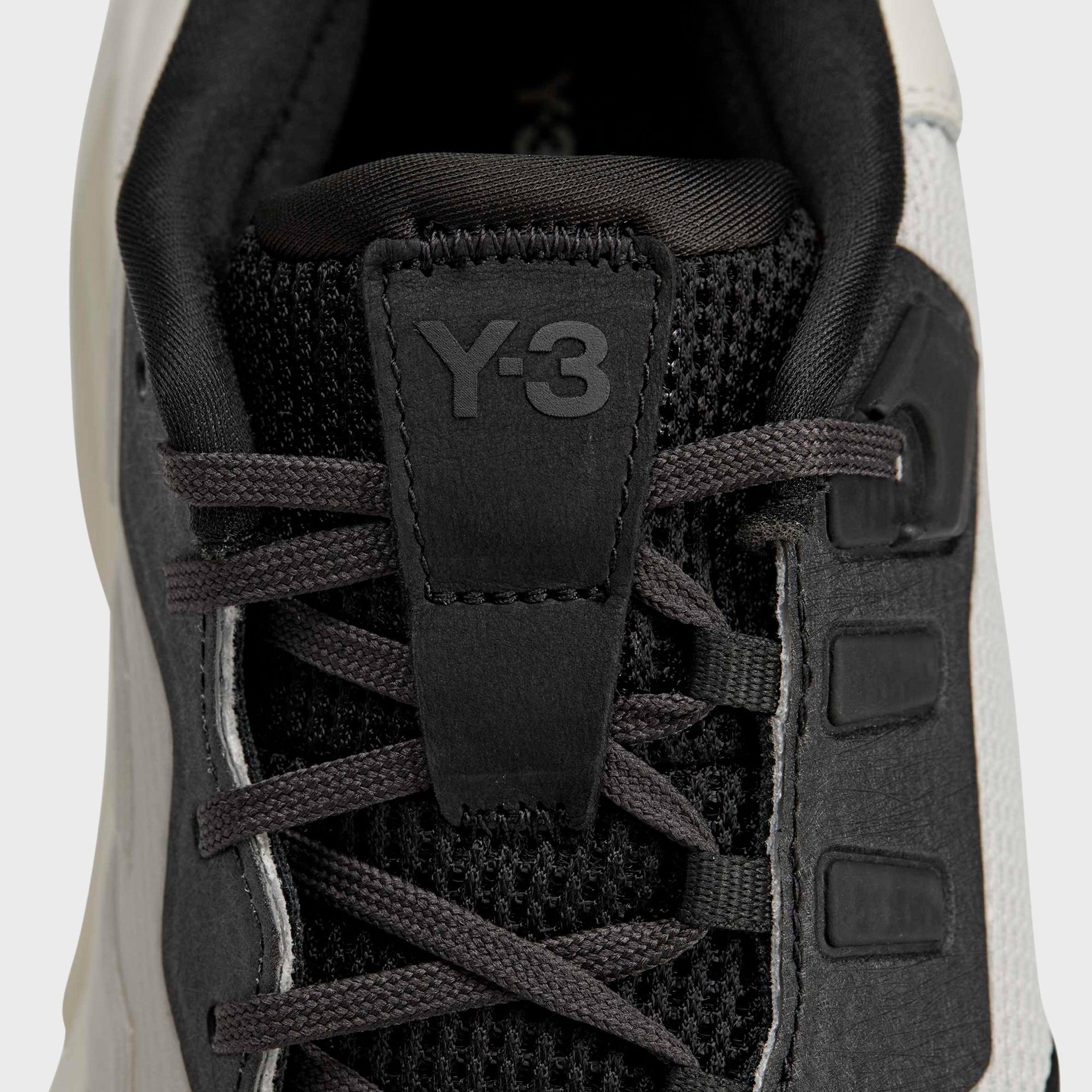 Y3 Barricade 13 - Orbit Grey / Black