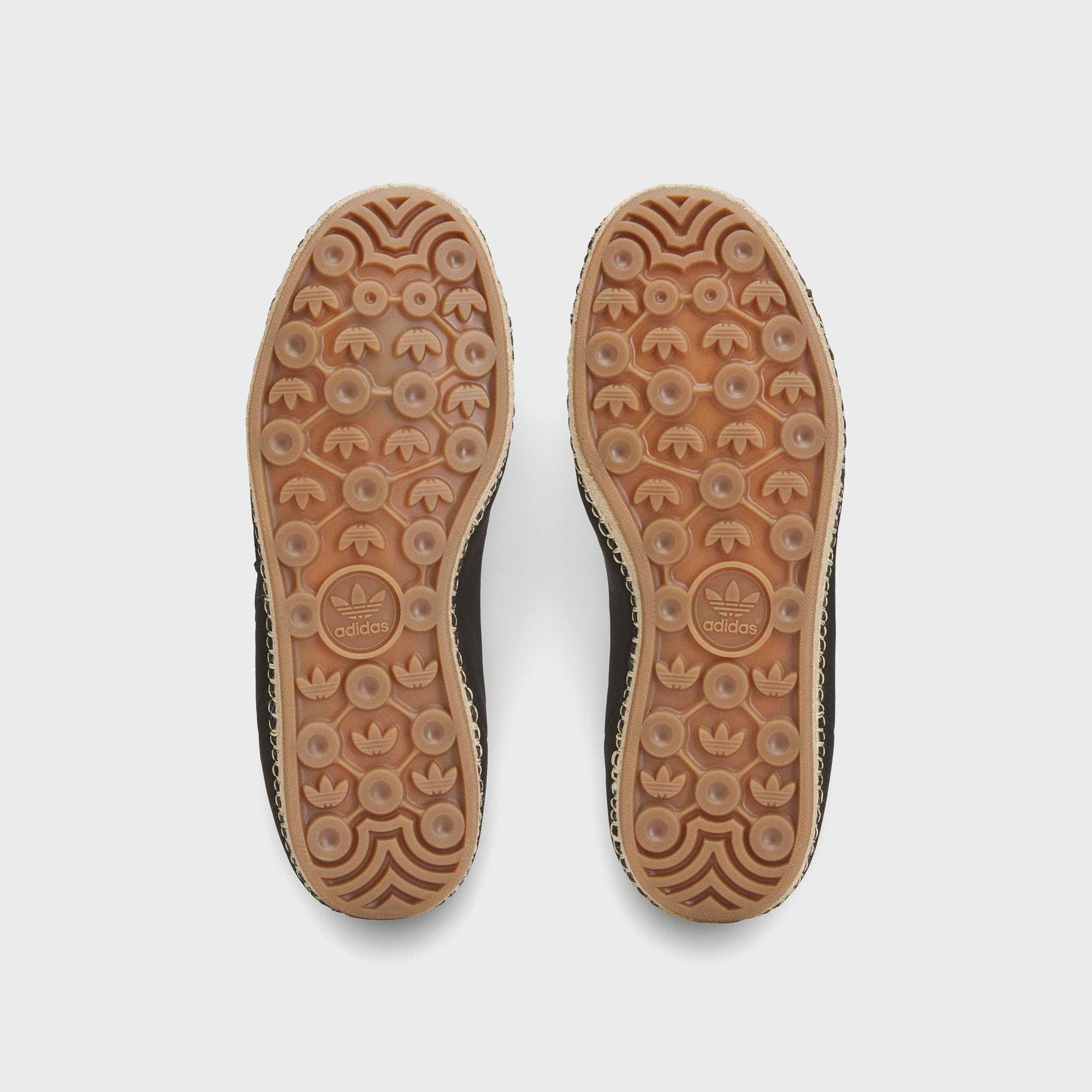 adidas x CLOT QI Flow Sneaker - Core Black / Cloud White / Core Black