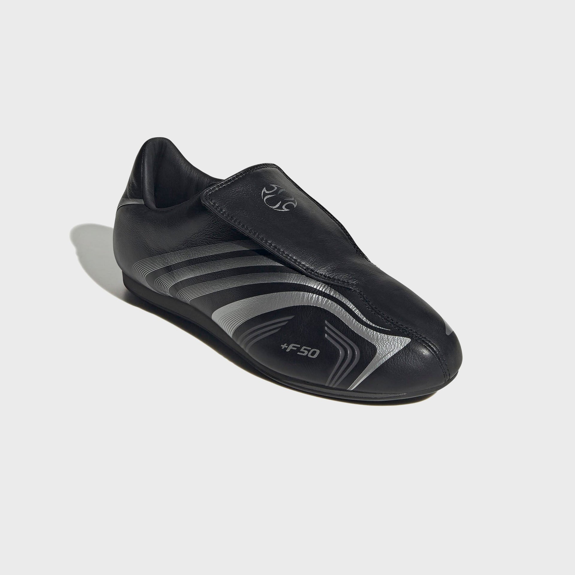 adidas WMNS Taekwondo F50 - Core Black / Silver Metallic / Grey Six