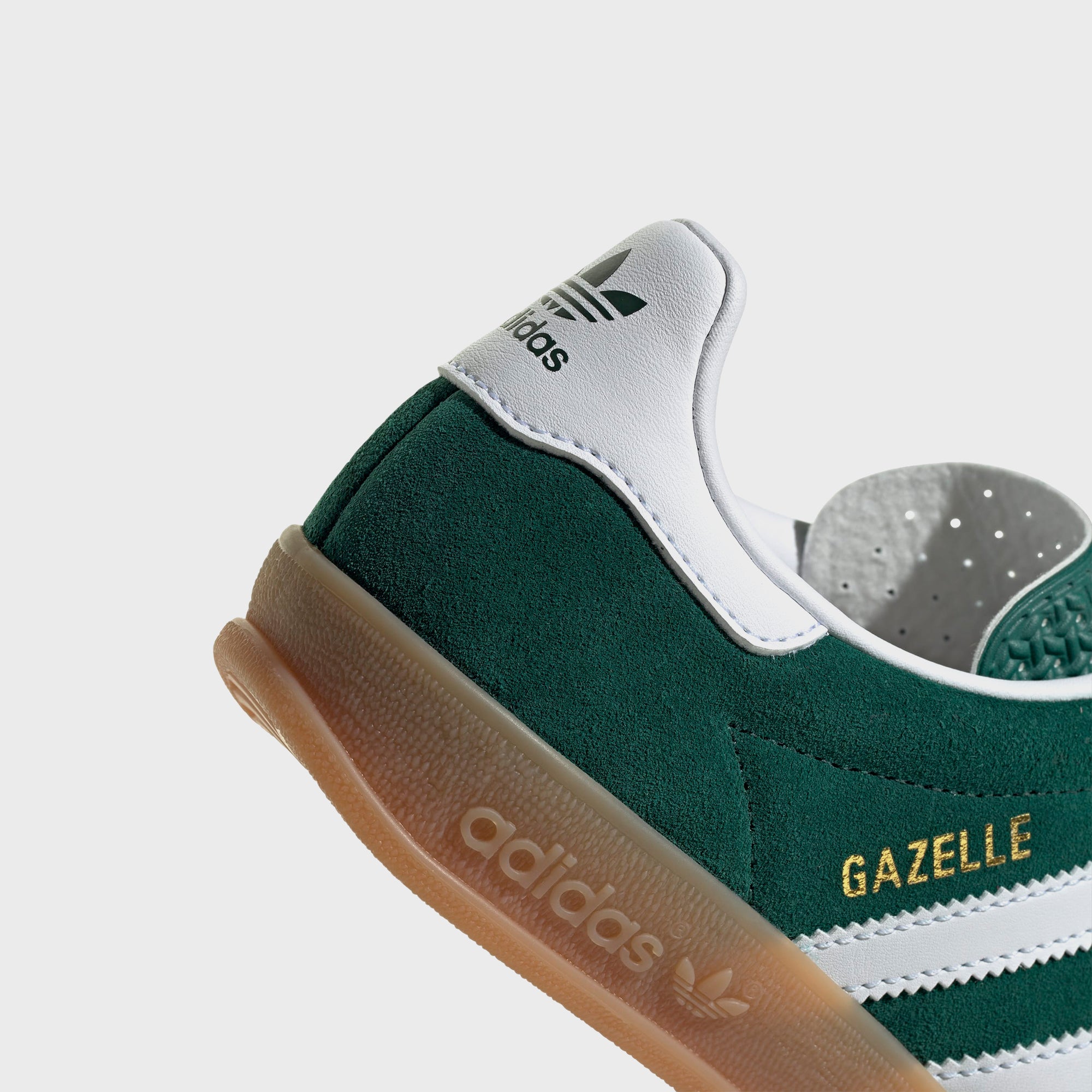 【ADIDAS】GAZELLE INDOOR / Collegiate Green adidas Gazelle Indoor - Collegiate Green / White / Gum 2 – Kith