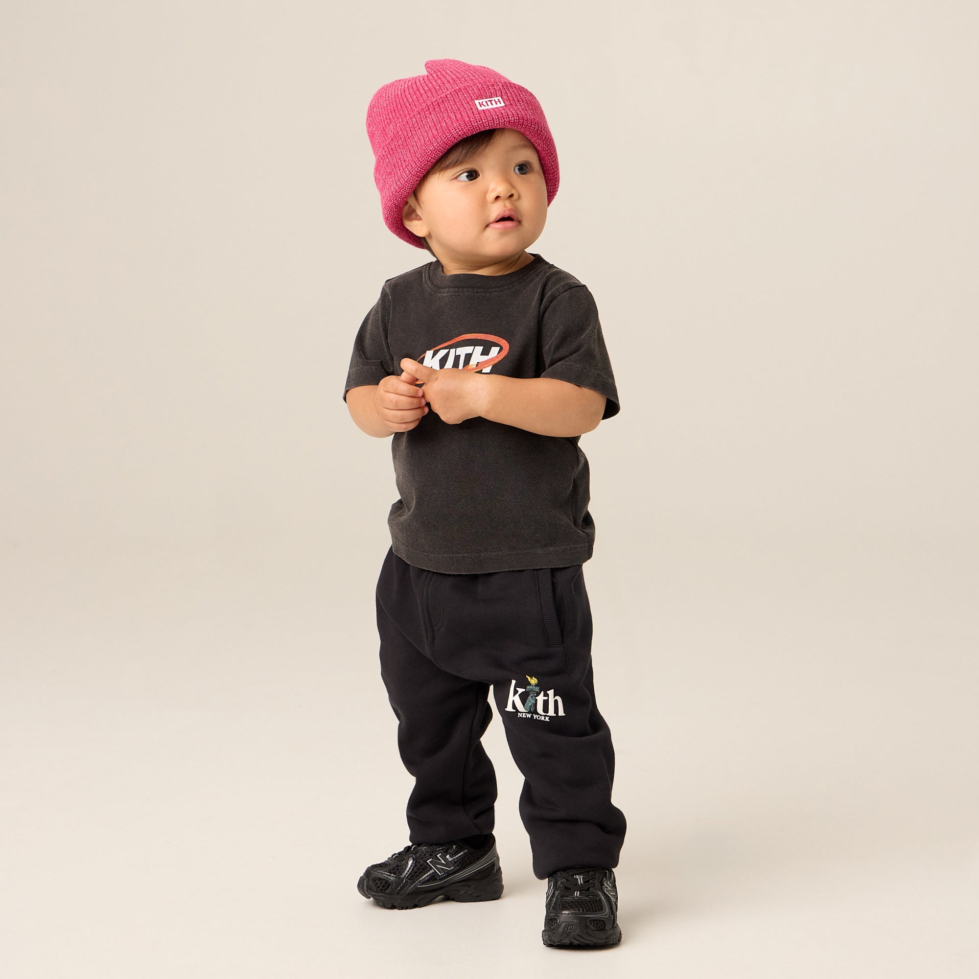KITH 新品✨キッズワンピース✨　※袋付き Kith Tokyo