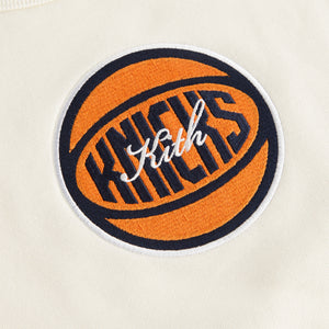 Erlebniswelt-fliegenfischenShops Kids for the New York Knicks Basketball Crewneck Sweatshirt - Sandrift