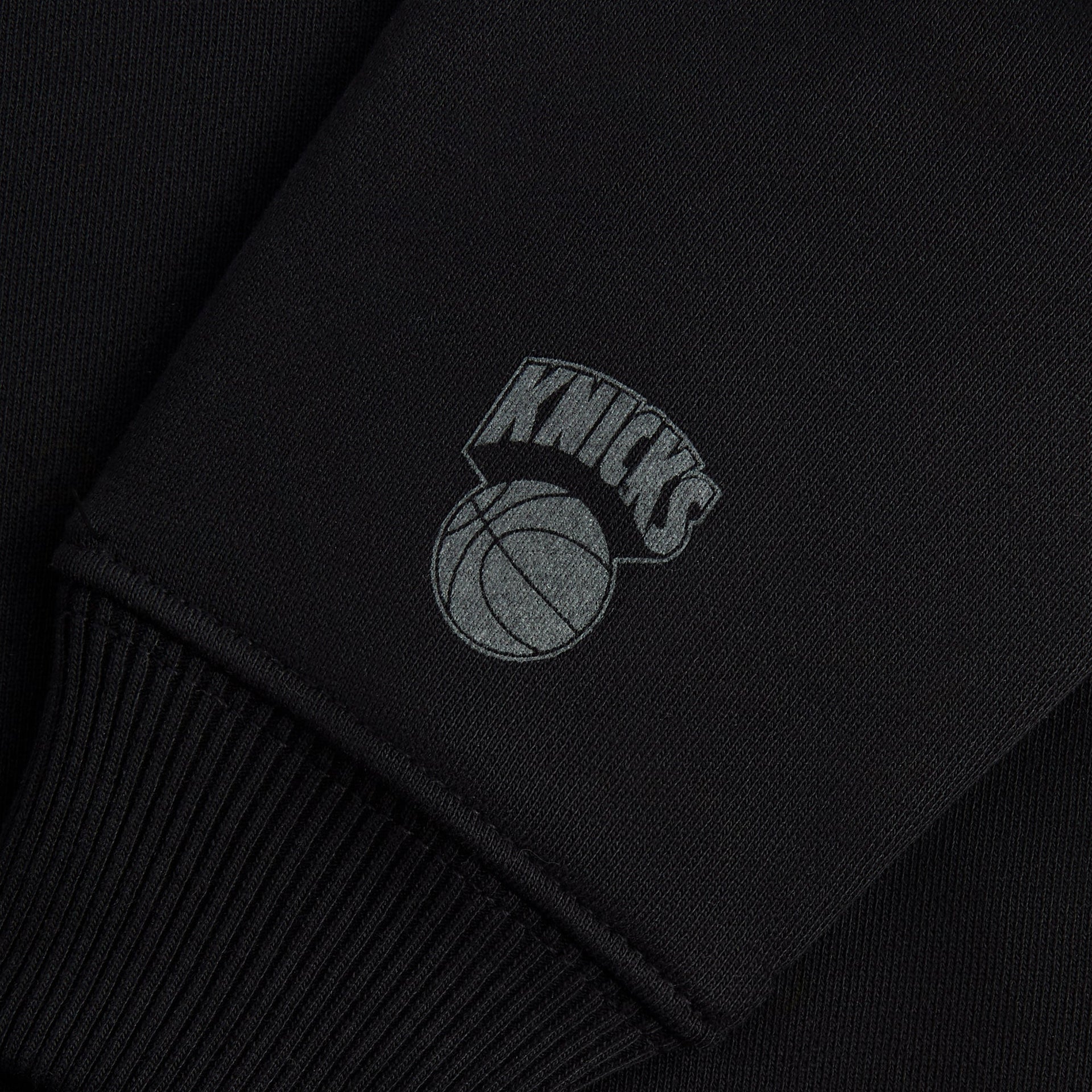 Kith Kids for the New York Knicks Raglan Nelson Crewneck - Black - PH