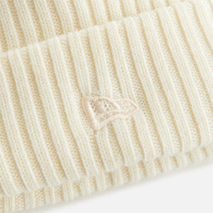 Kith Kids & New Era for the New York Knicks Superman New Era Beanie - Silk PH