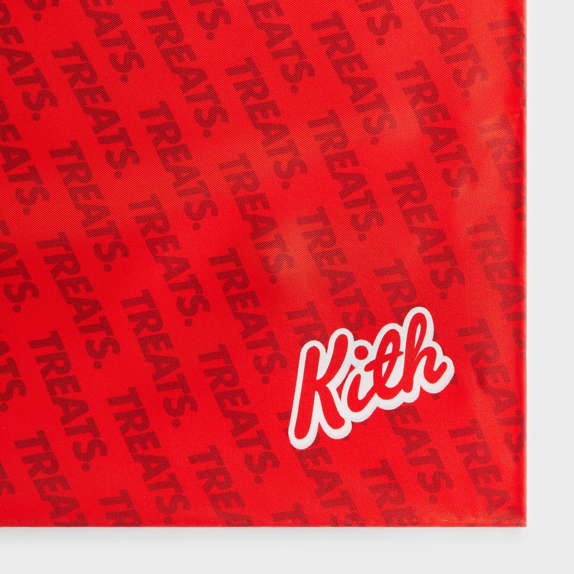 Kith Treats for Kellogg’s Frosted Flakes® Cereal & Tony the Tiger® Printed Bandana - Candy Apple