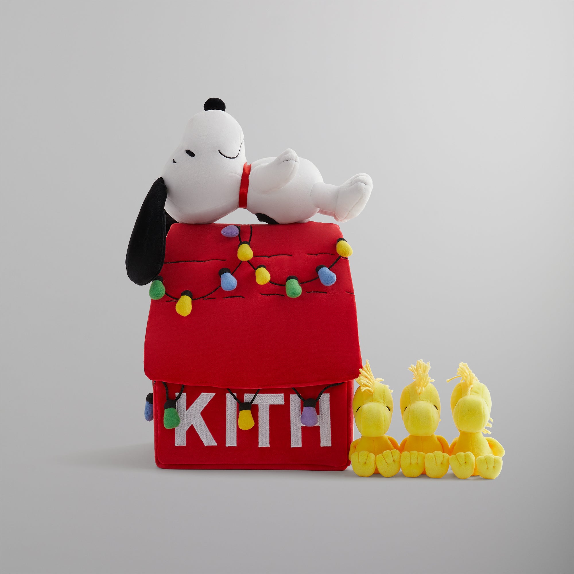 Kith for Peanuts Snoopy Doghouse Plush - Multi