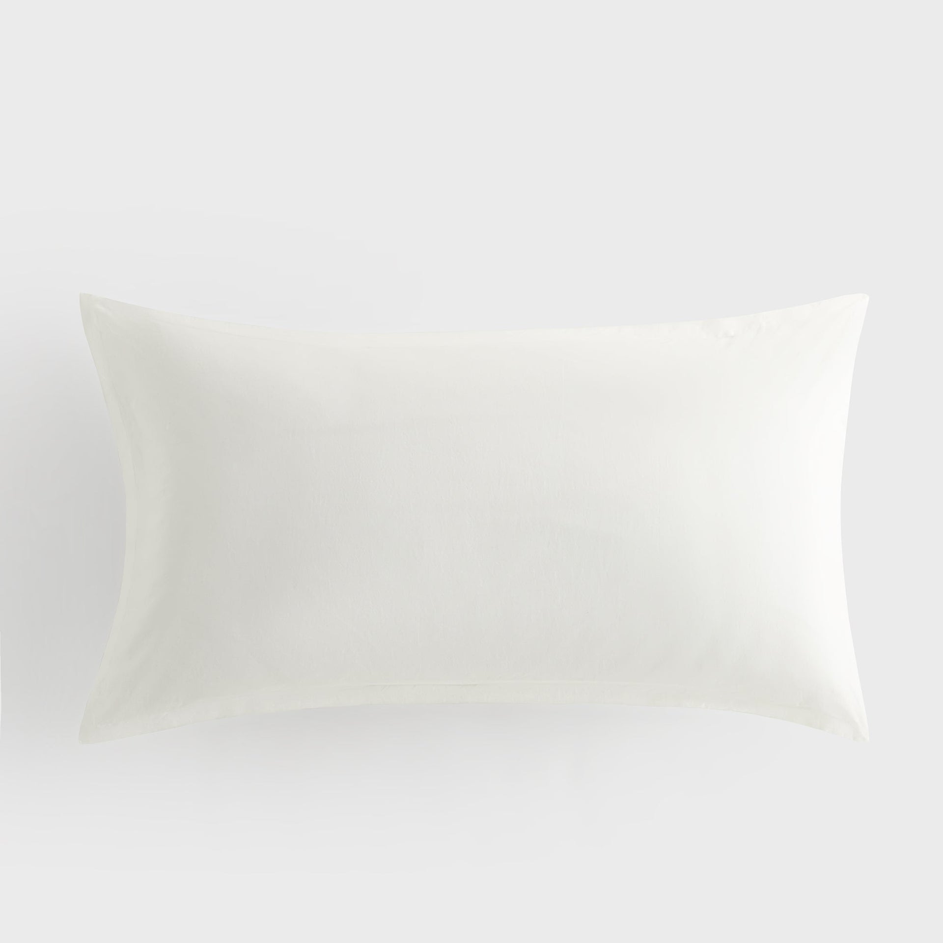 Kithmas Monogram King Size Bedding Set - White - PH