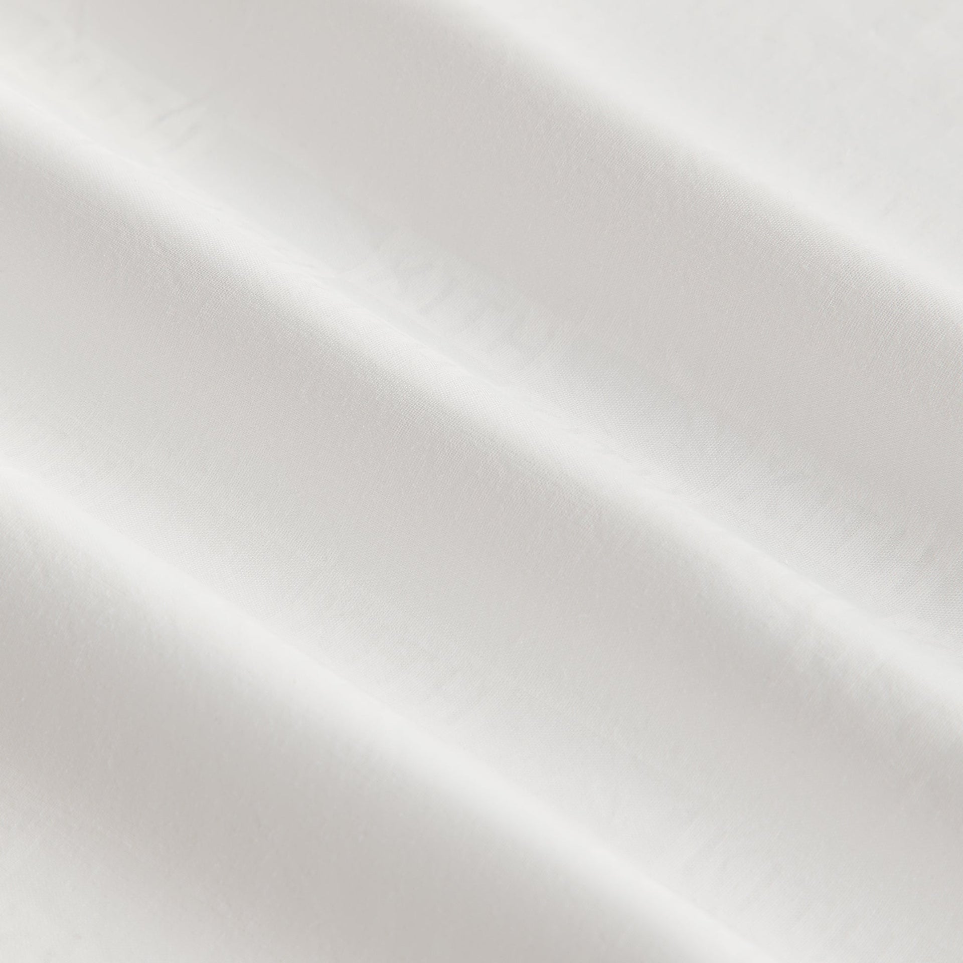 Kithmas Monogram King Size Bedding Set - White - PH