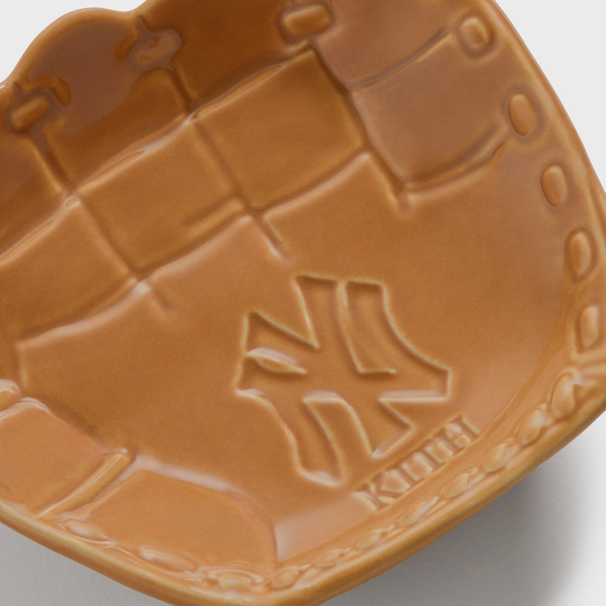 Kith for the New York Yankees Baseball Glove Catchall Tray - Multi