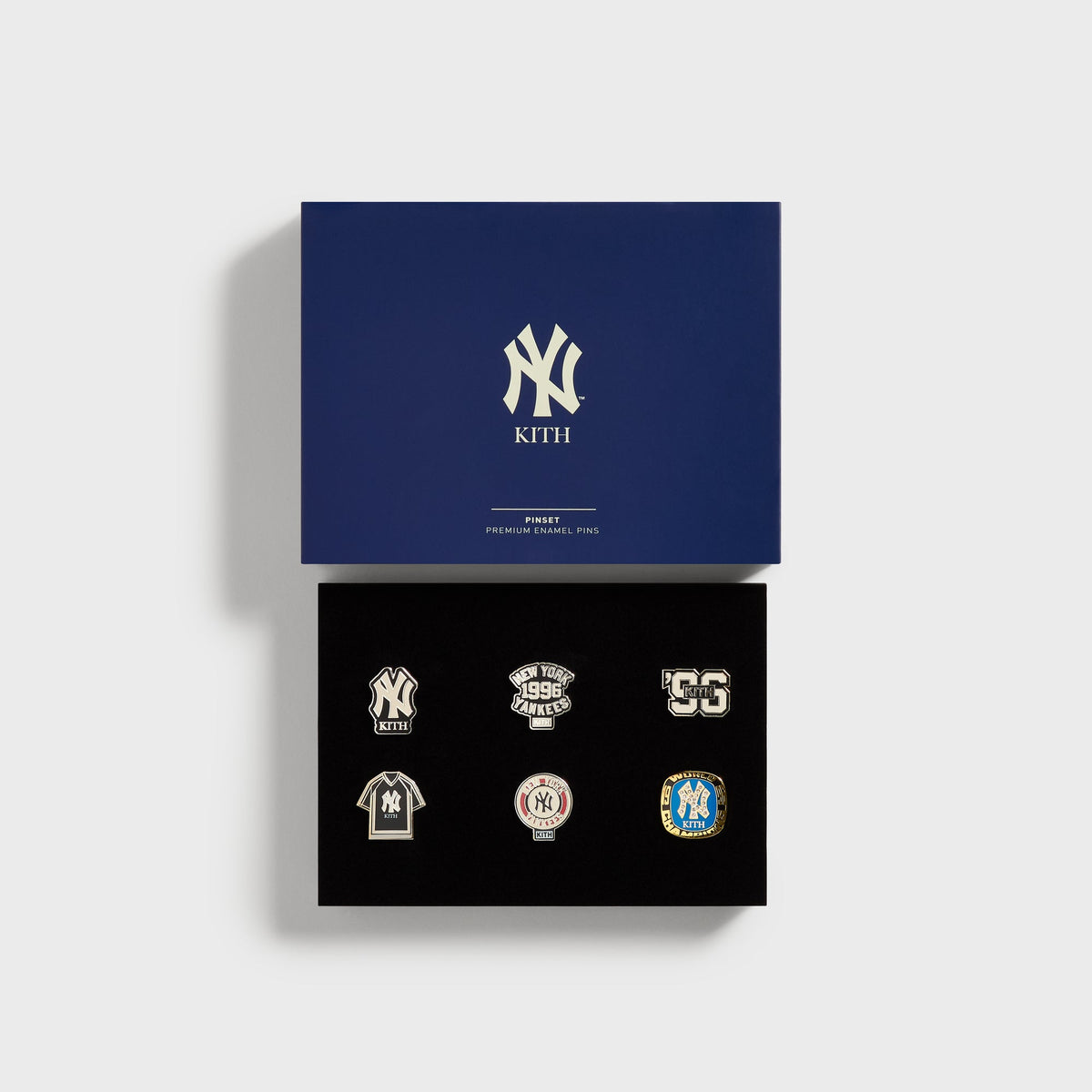 Kith for the New York Yankees Set of 6 Pin Set - Multi