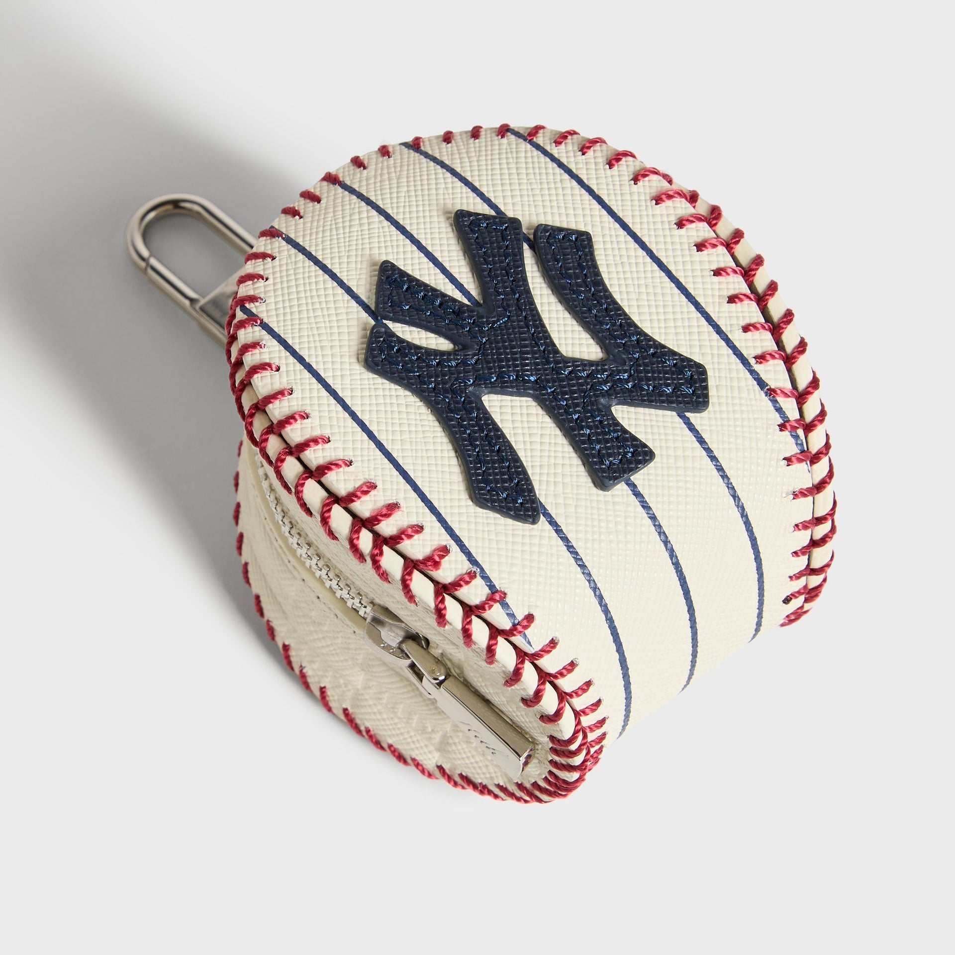 Kith for the New York Yankees Leather Baseball Pouch - Sandrift