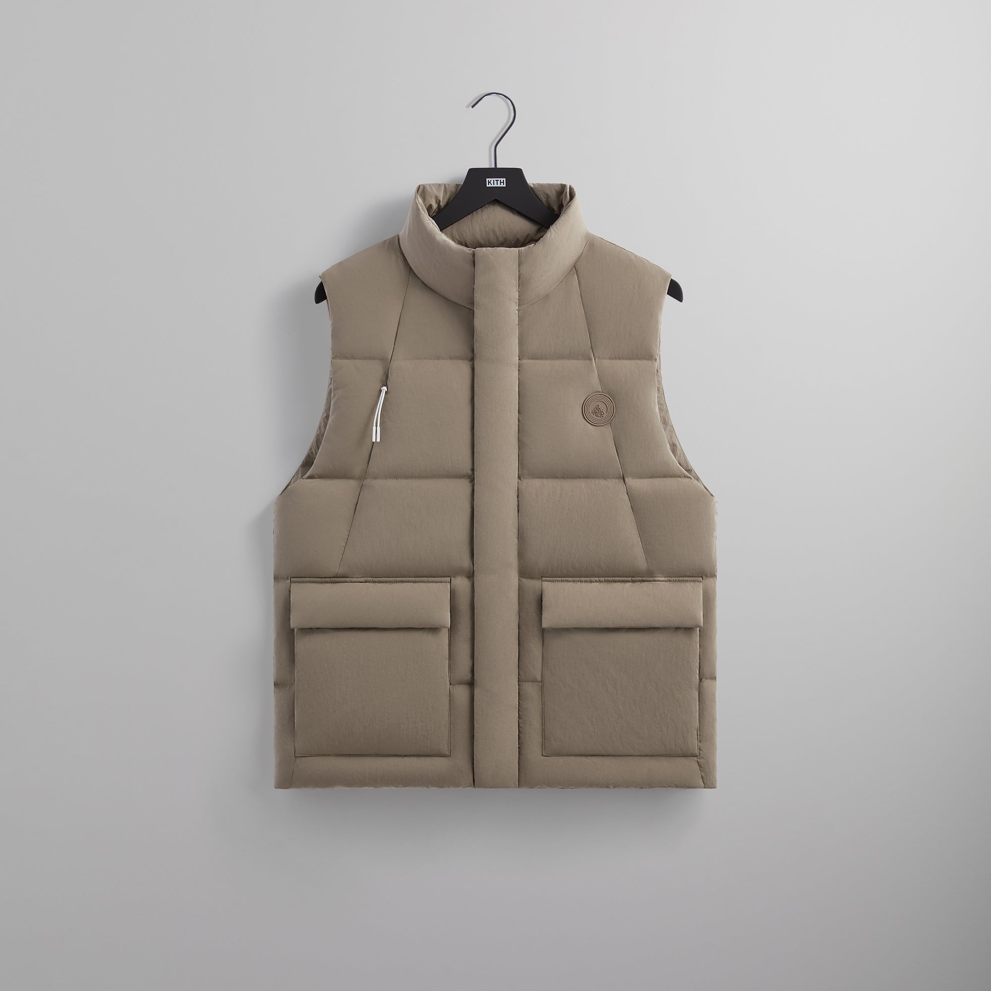 Kith Wrinkle Nylon Midi Vest - Canvas