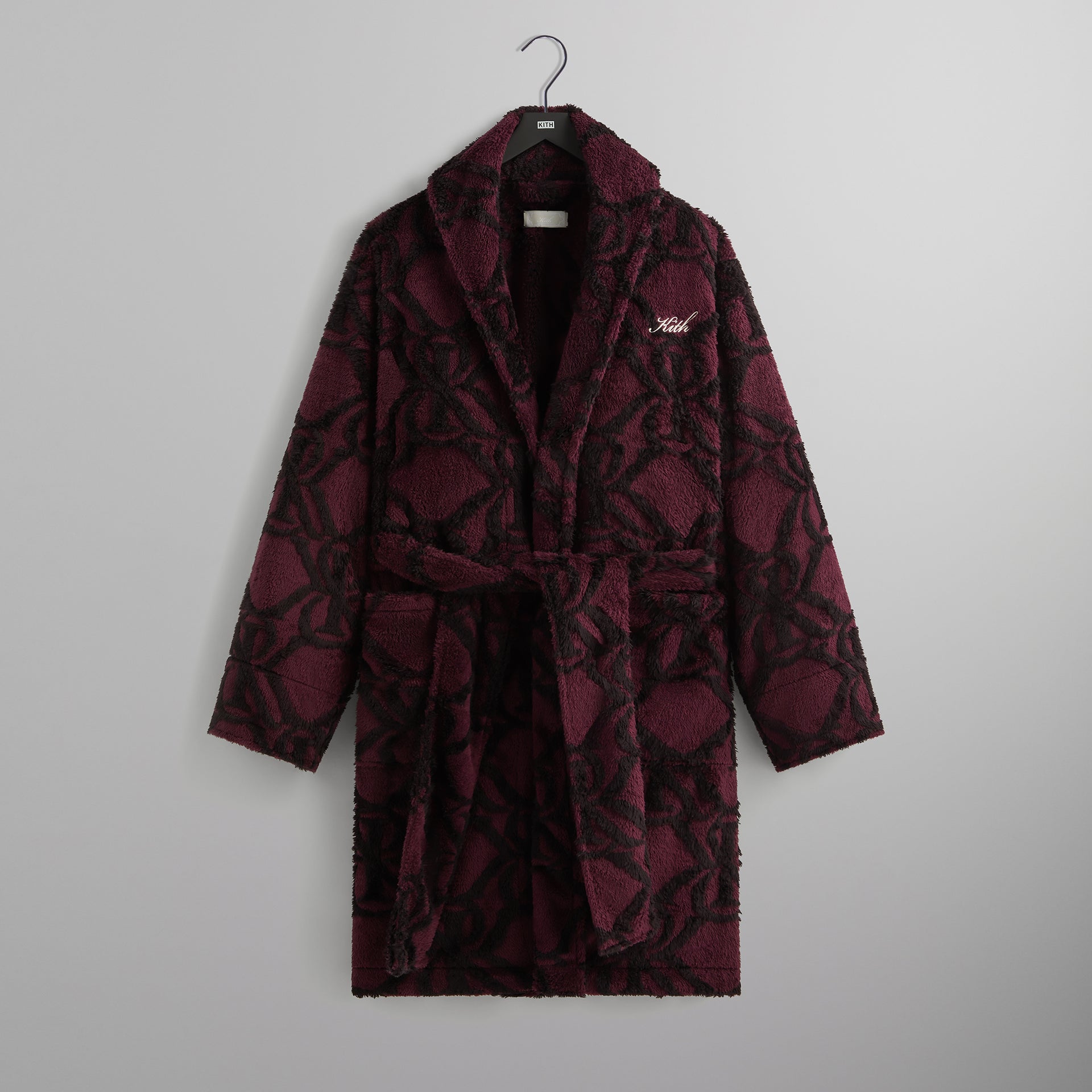 UrlfreezeShopsmas Crest Monogram Robe - Essence