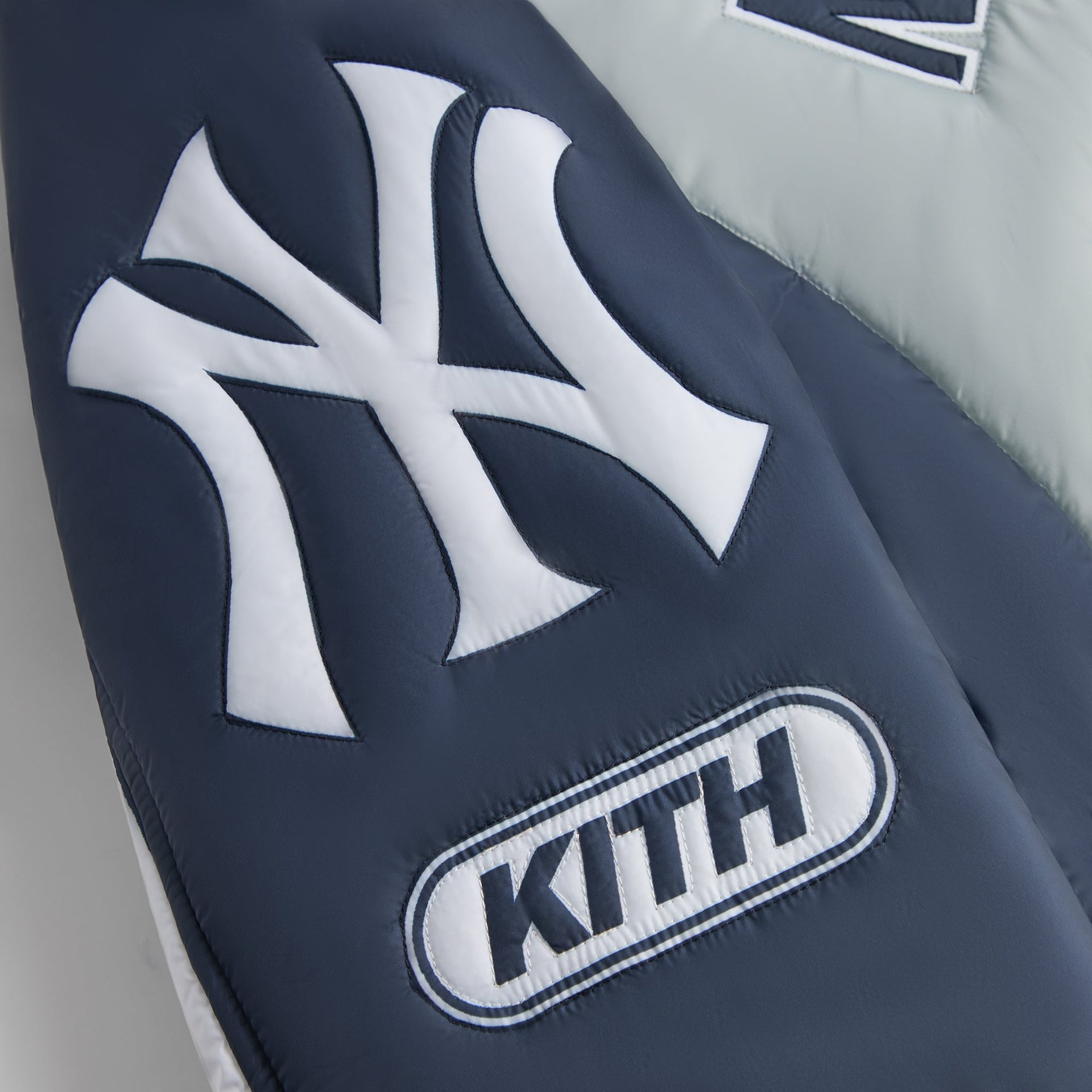 Kith for the New York Yankees Zip Brixton Puffed Shirt Jacket - Statue - PH