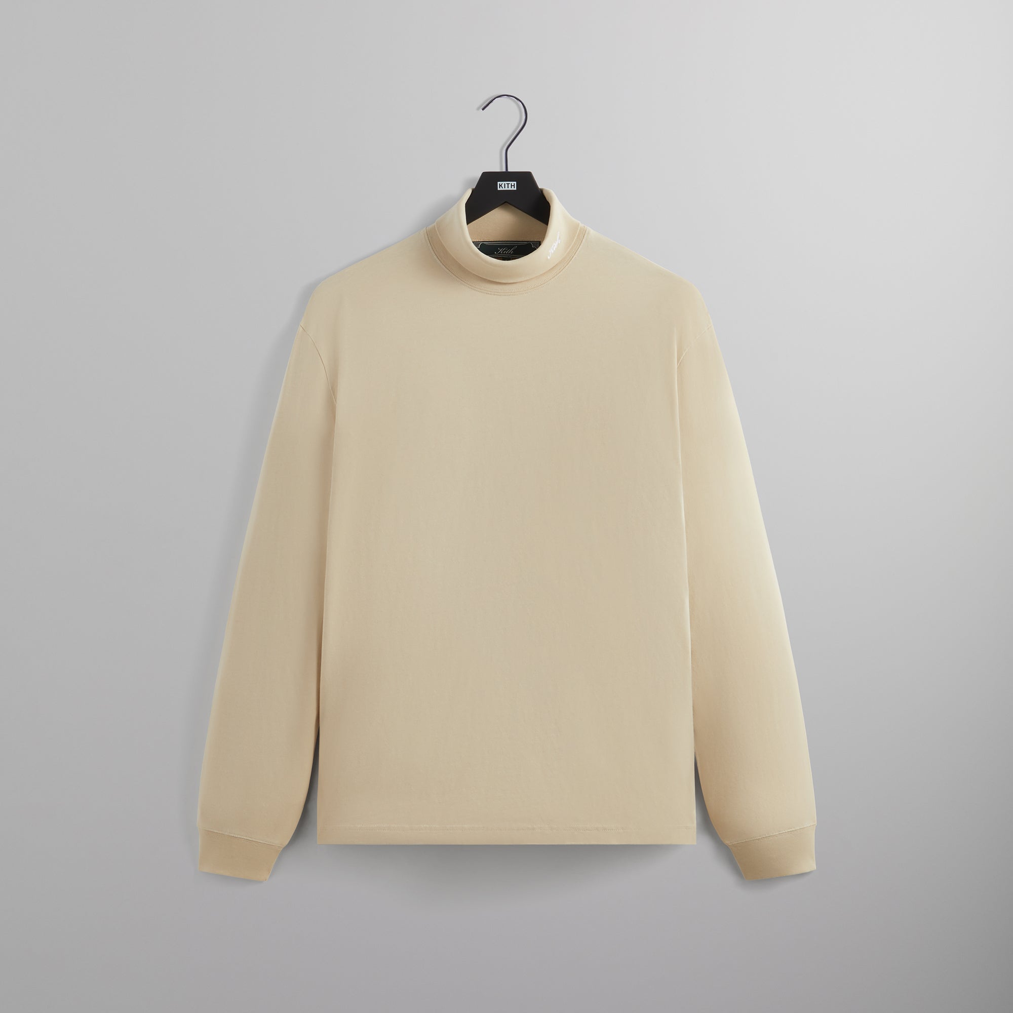 Solid Color Turtleneck – GTC Stores