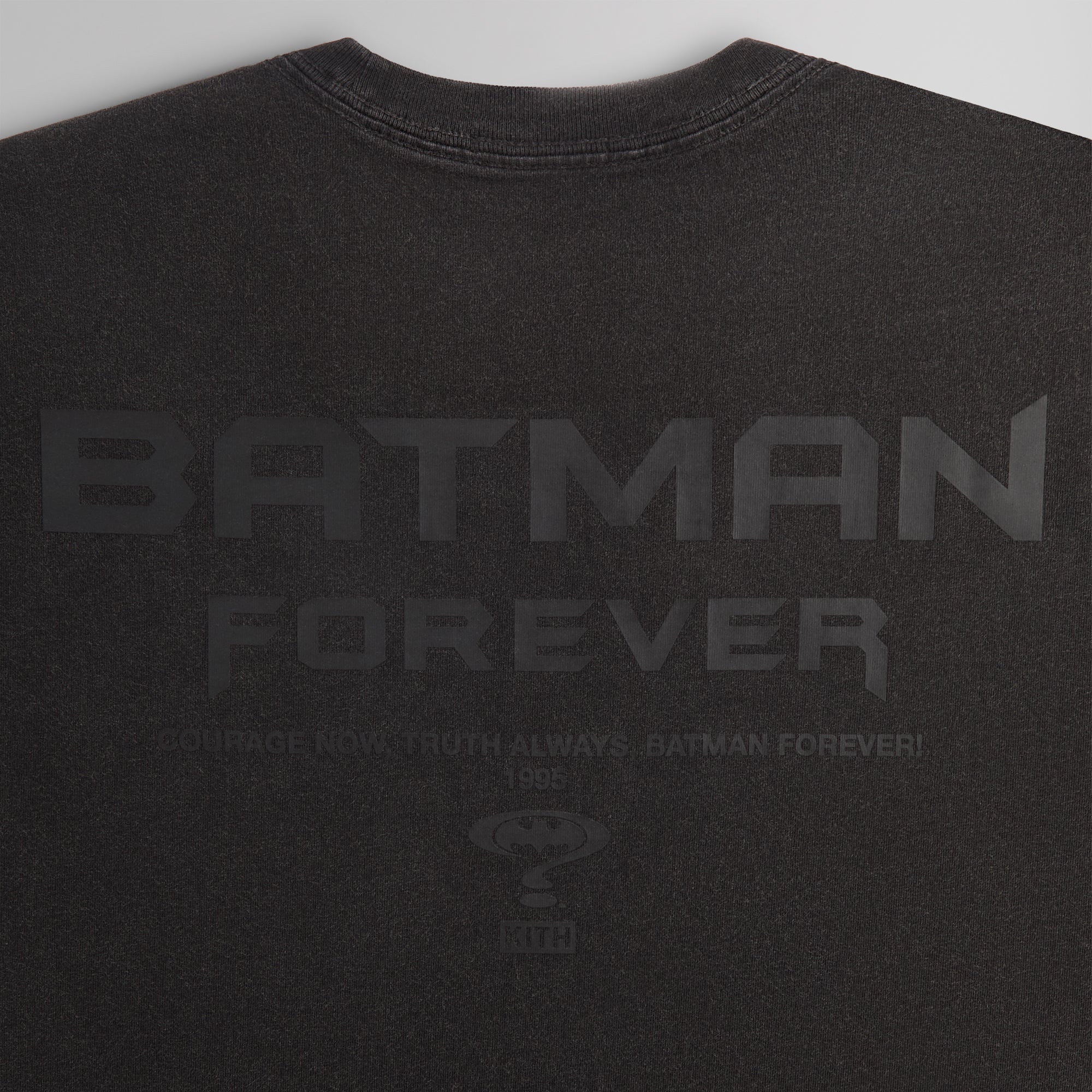 Batman Kith Forever Hero BOXロゴ Tシャツ L 【公式通販】