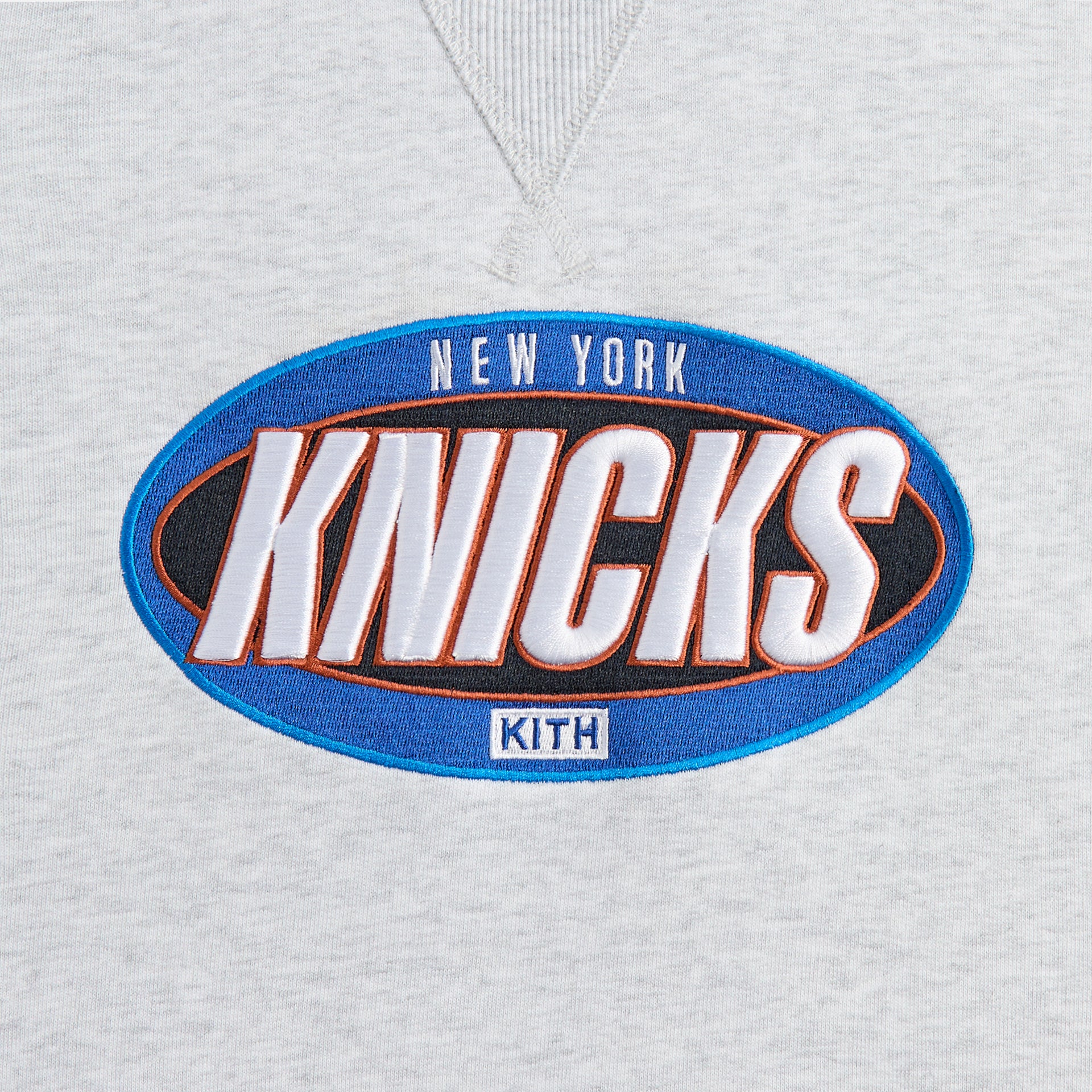 Kith for the New York Knicks Y2K Vintage Nelson Crewneck - Light Heather Grey