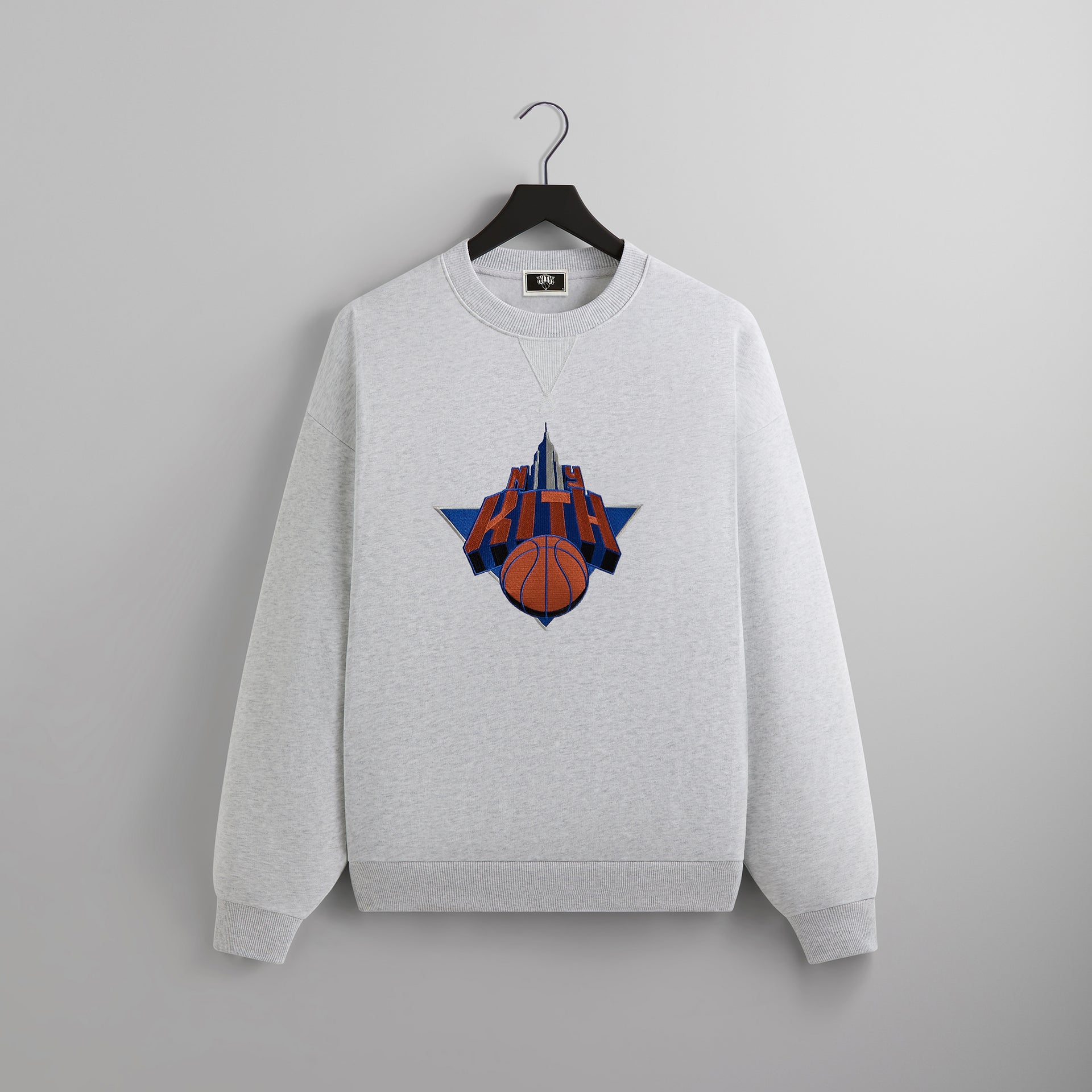 Kith for the New York Knicks Empire Vintage Nelson Crewneck - Light Heather Grey