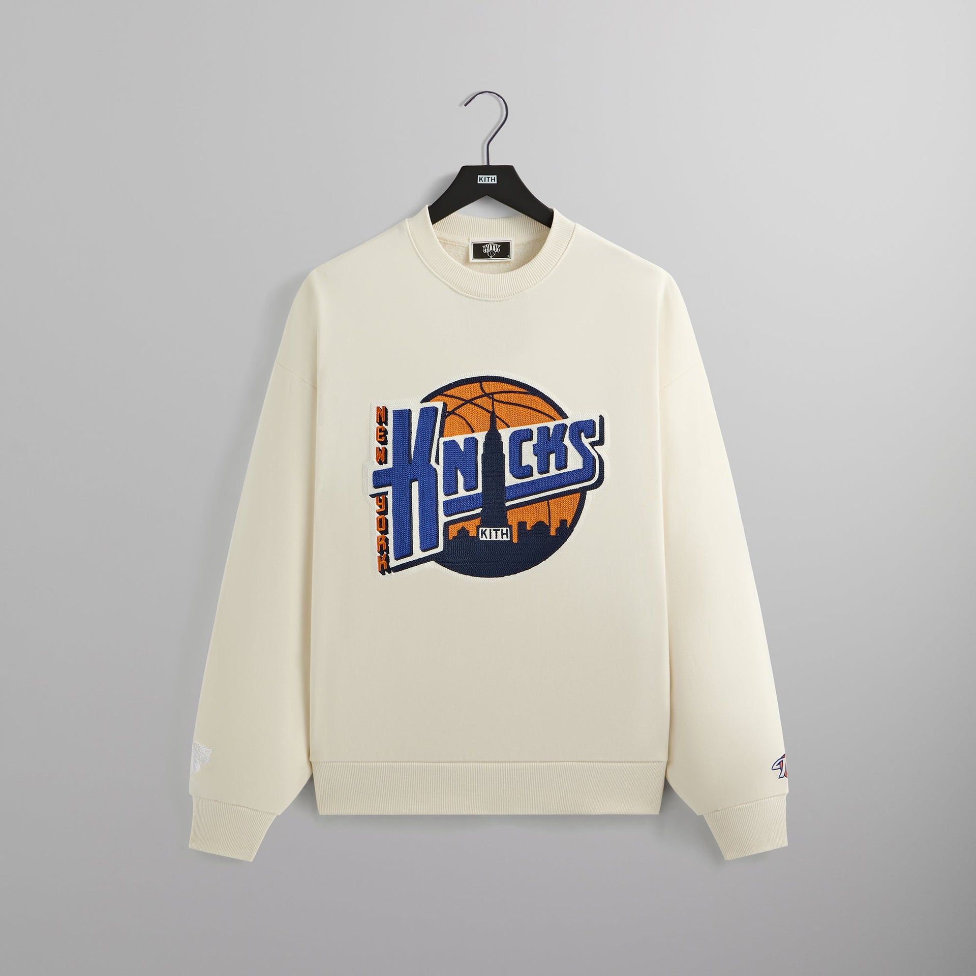 Kith for the New York Knicks City Vintage Nelson Crewneck - Sandrift PH