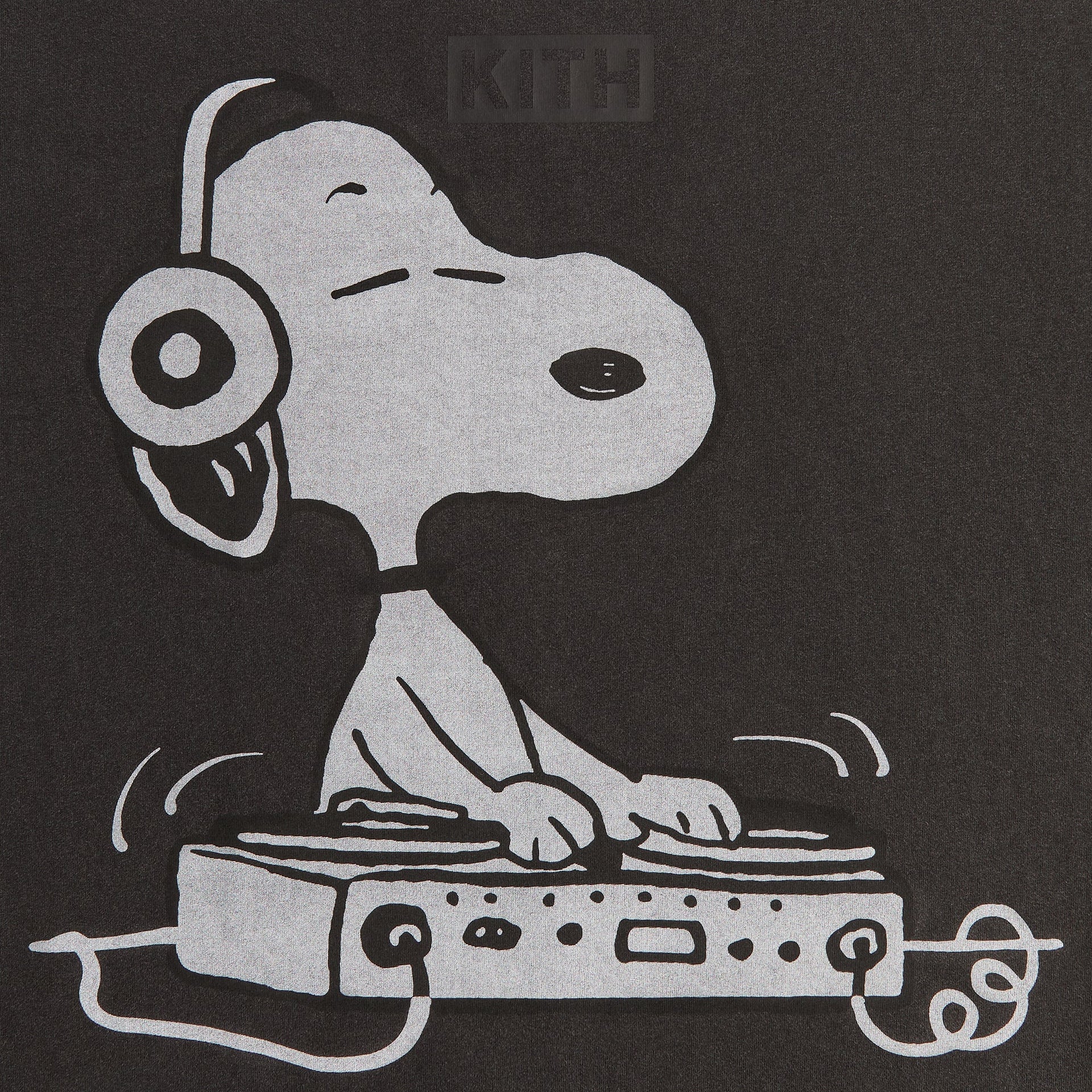 Kith for Peanuts Snoopy DJ Vintage Tee - Black PH