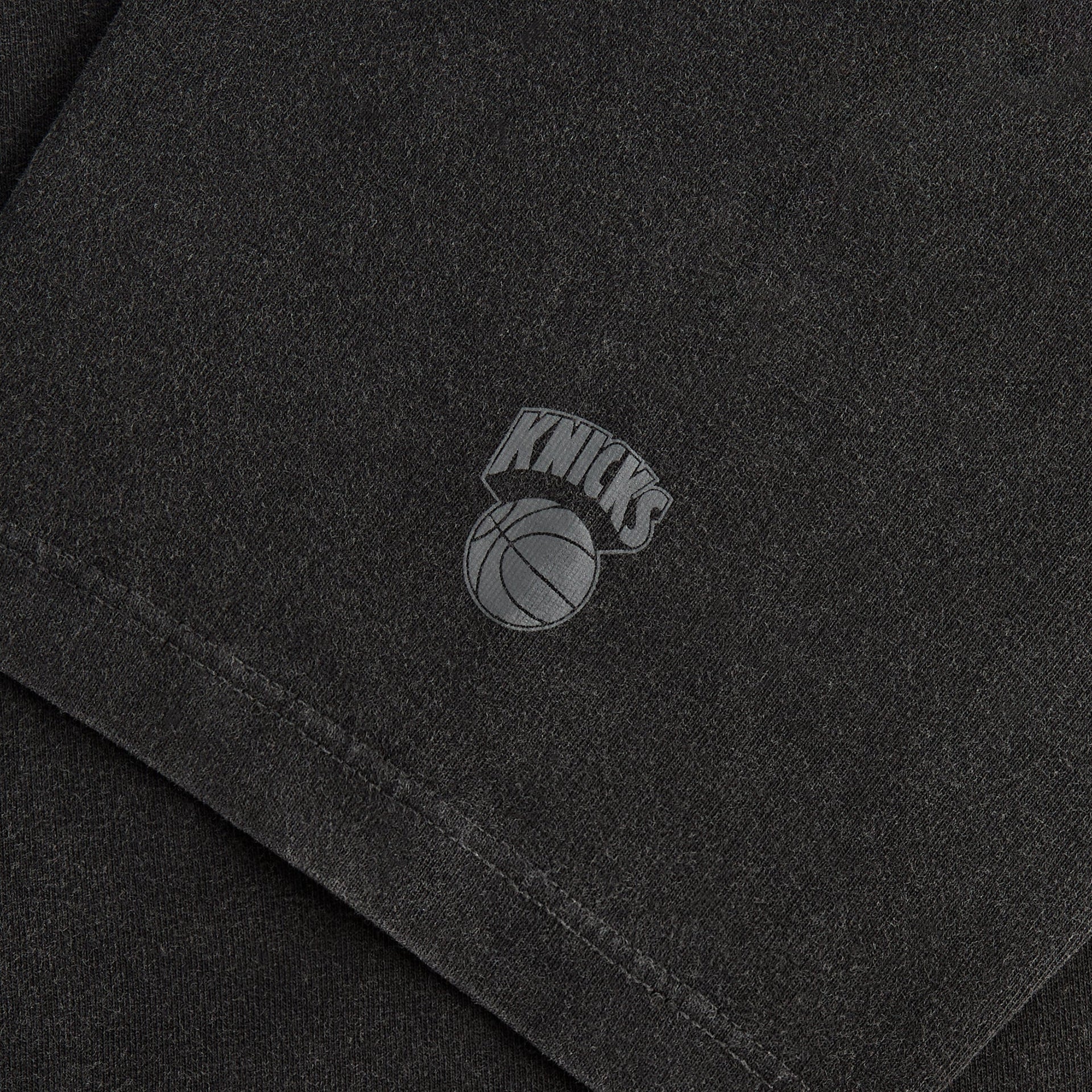 Kith for the New York Knicks Chrome Vintage Jones Tee - Black - PH