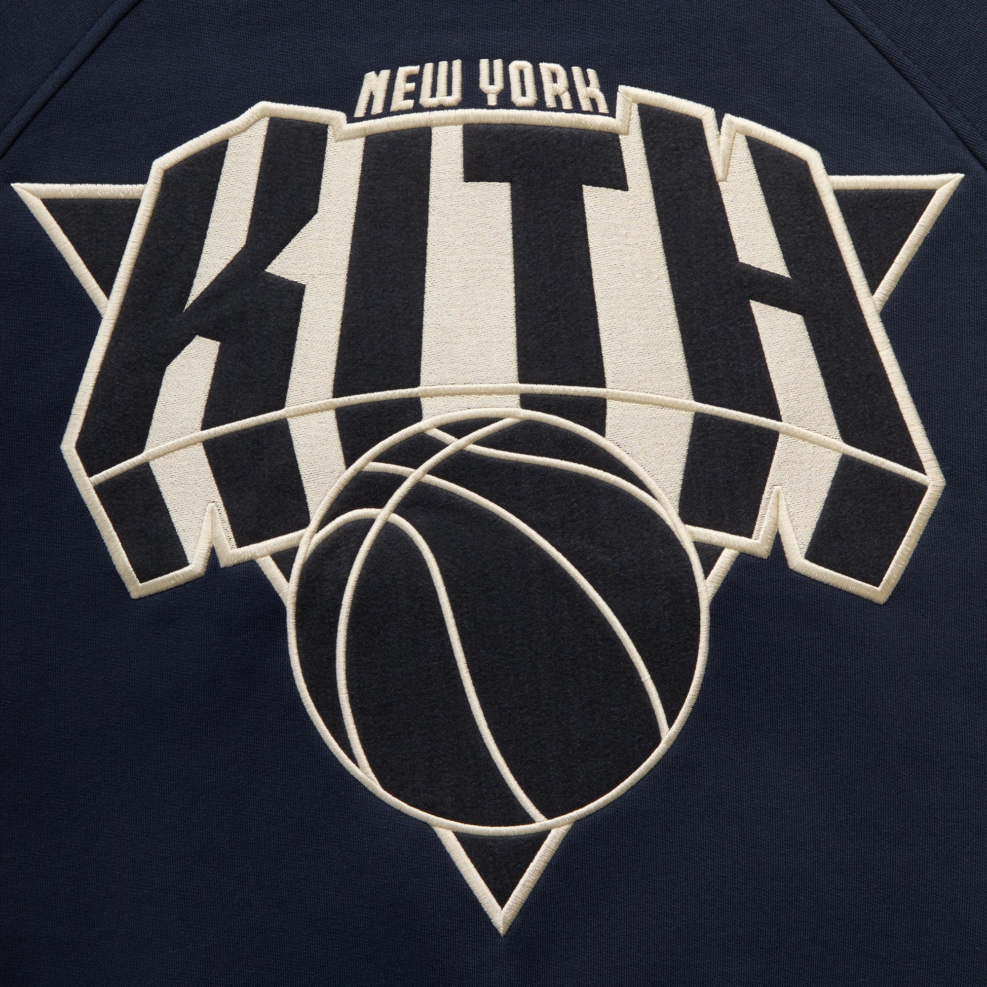 Kith for the New York Knicks Cutoff Nelson Raglan Vintage Crewneck - N